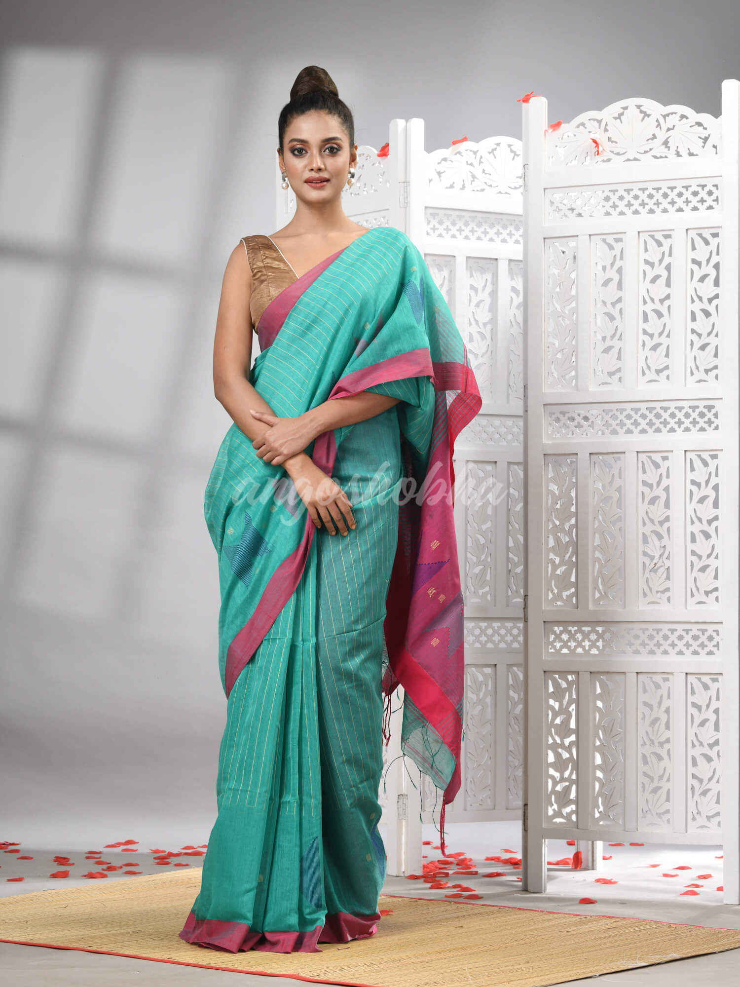 Firoza Cotton Blend All Body Motive With Rani Pallu Handloom Saree
