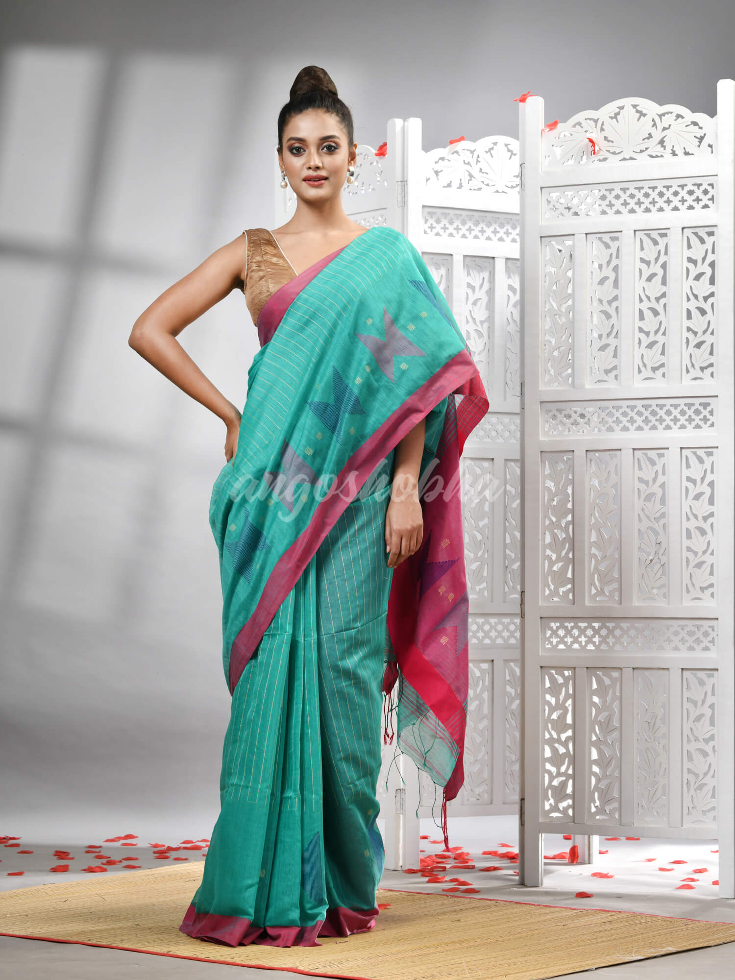 Firoza Cotton Blend All Body Motive With Rani Pallu Handloom Saree