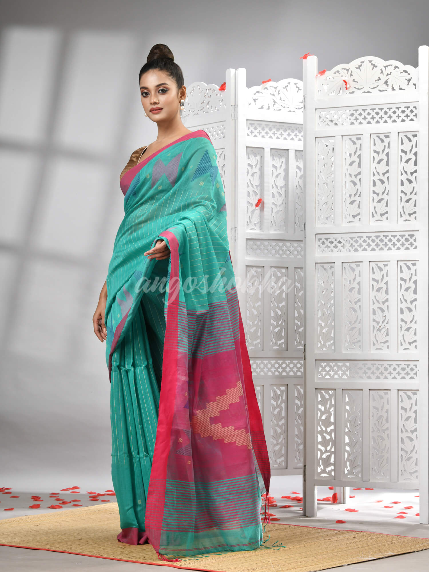 Firoza Cotton Blend All Body Motive With Rani Pallu Handloom Saree