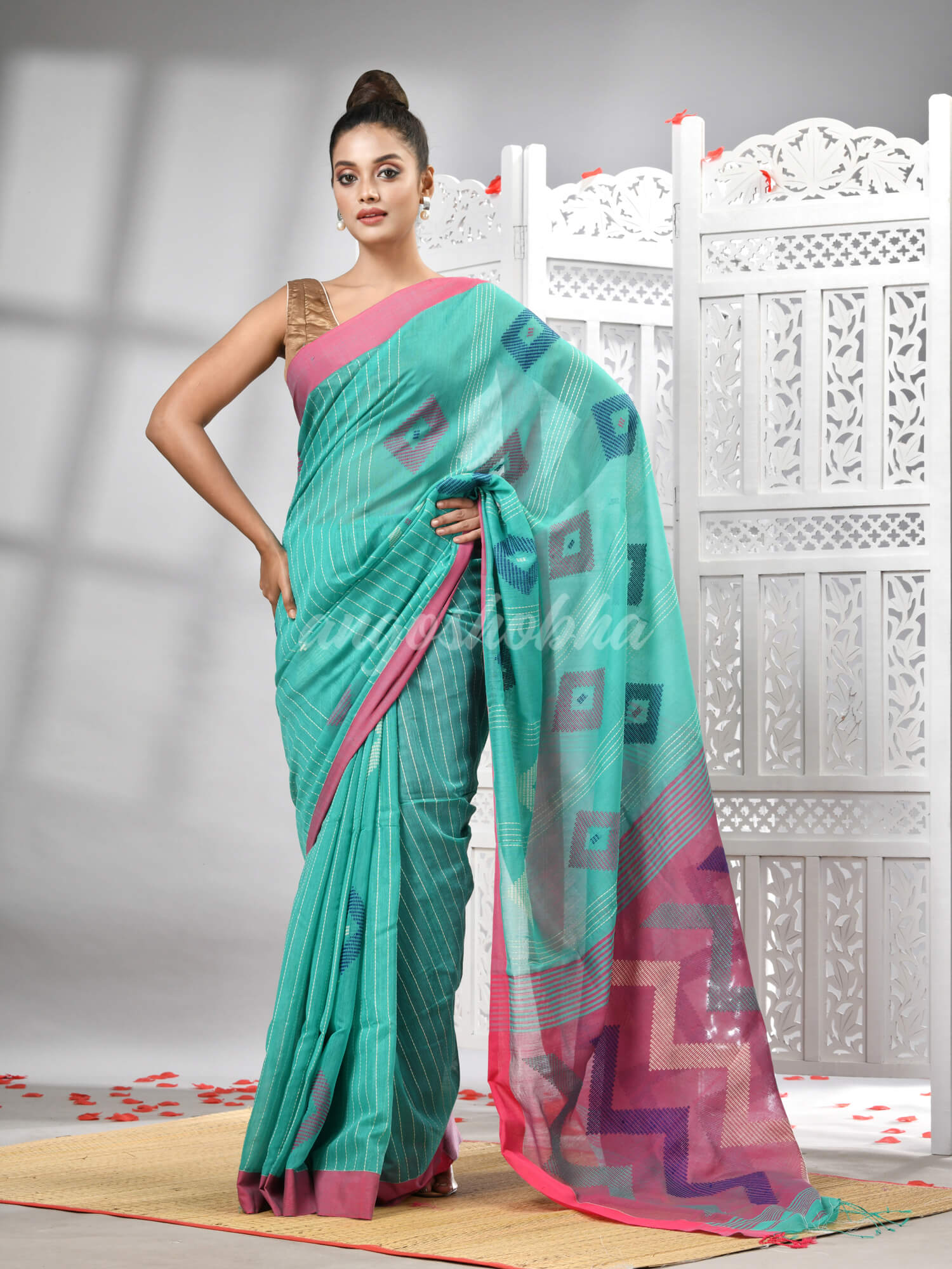 Firoza Cotton Blend All Body Motive With Rani Pallu Handloom Saree
