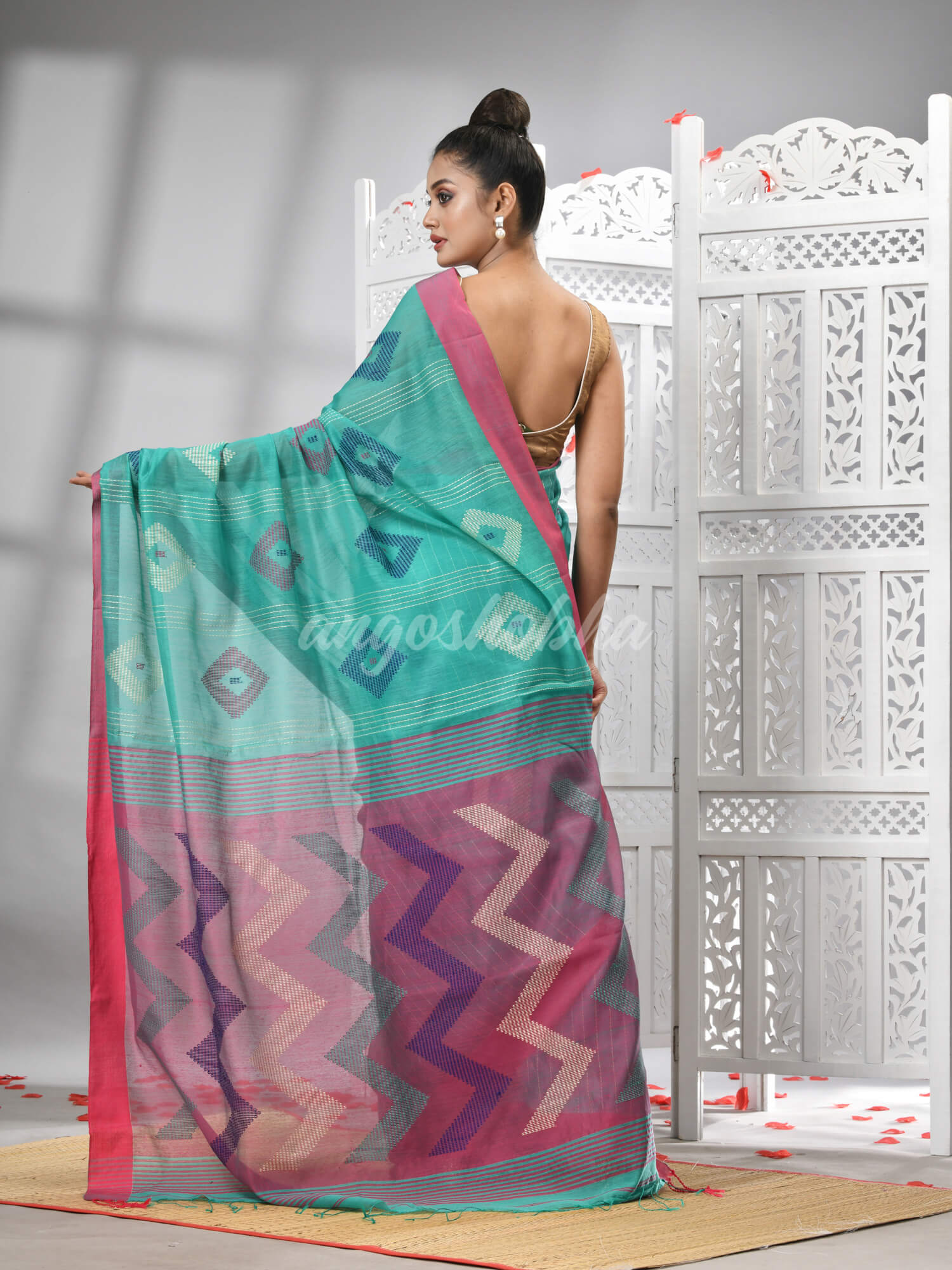Firoza Cotton Blend All Body Motive With Rani Pallu Handloom Saree