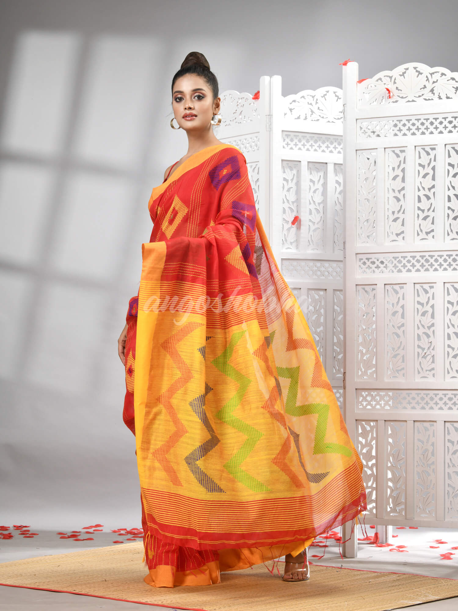 Red Cotton Blend All Body Motive With Yellow Pallu Handloom Saree