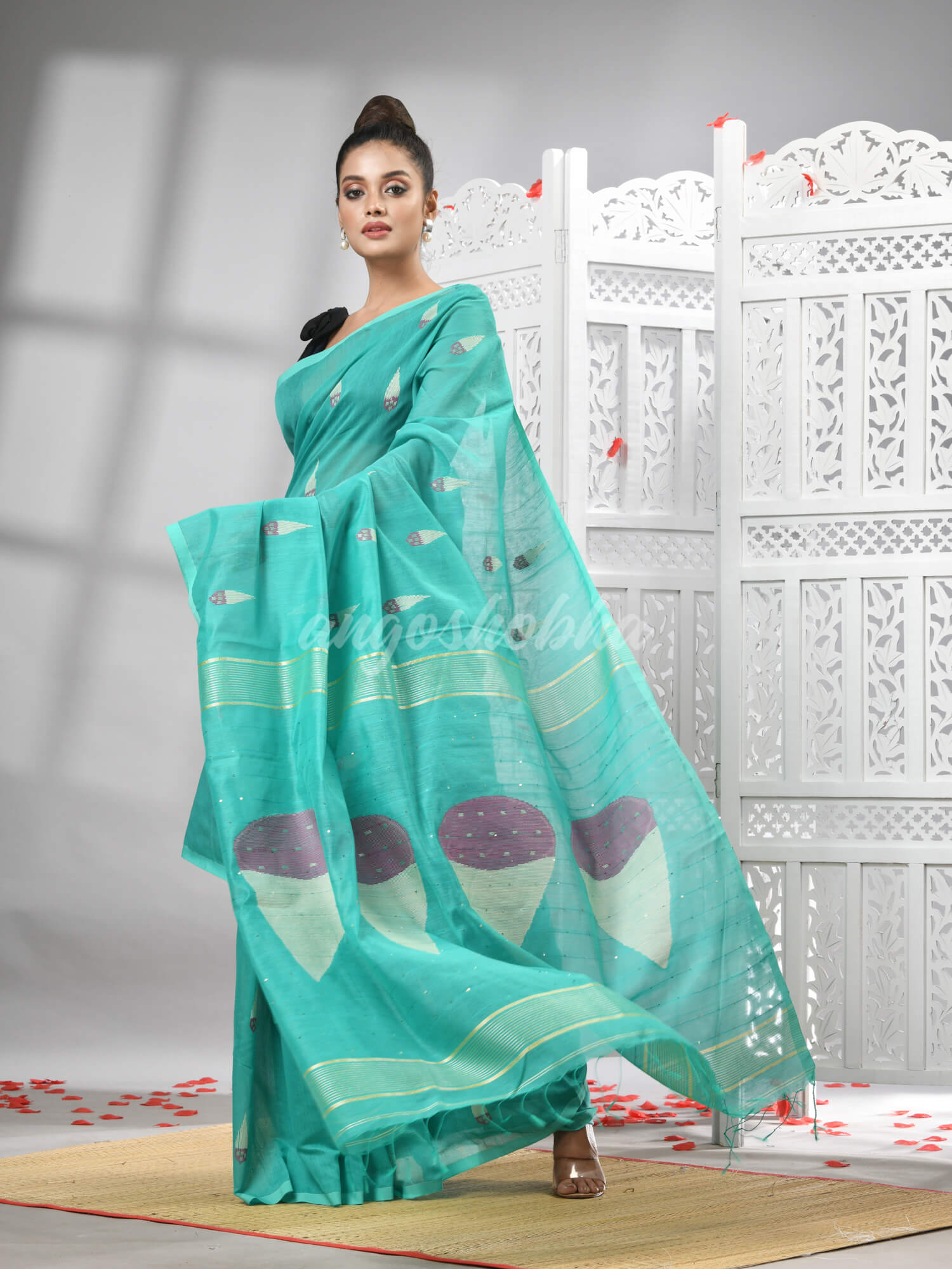 Firoza Cotton Blend All Body Motive Design Pallu Handloom Saree