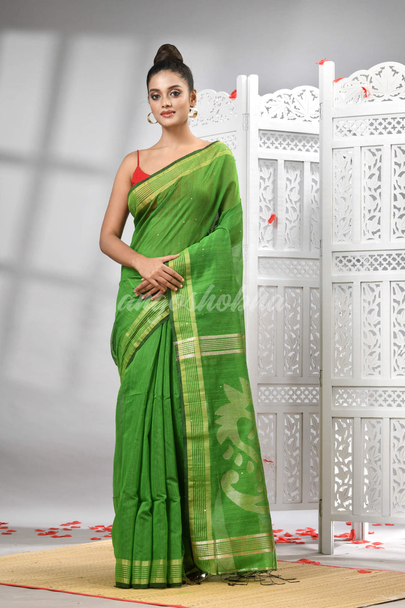 Green Cotton Blend Solid Body Design Pallu Handloom Saree