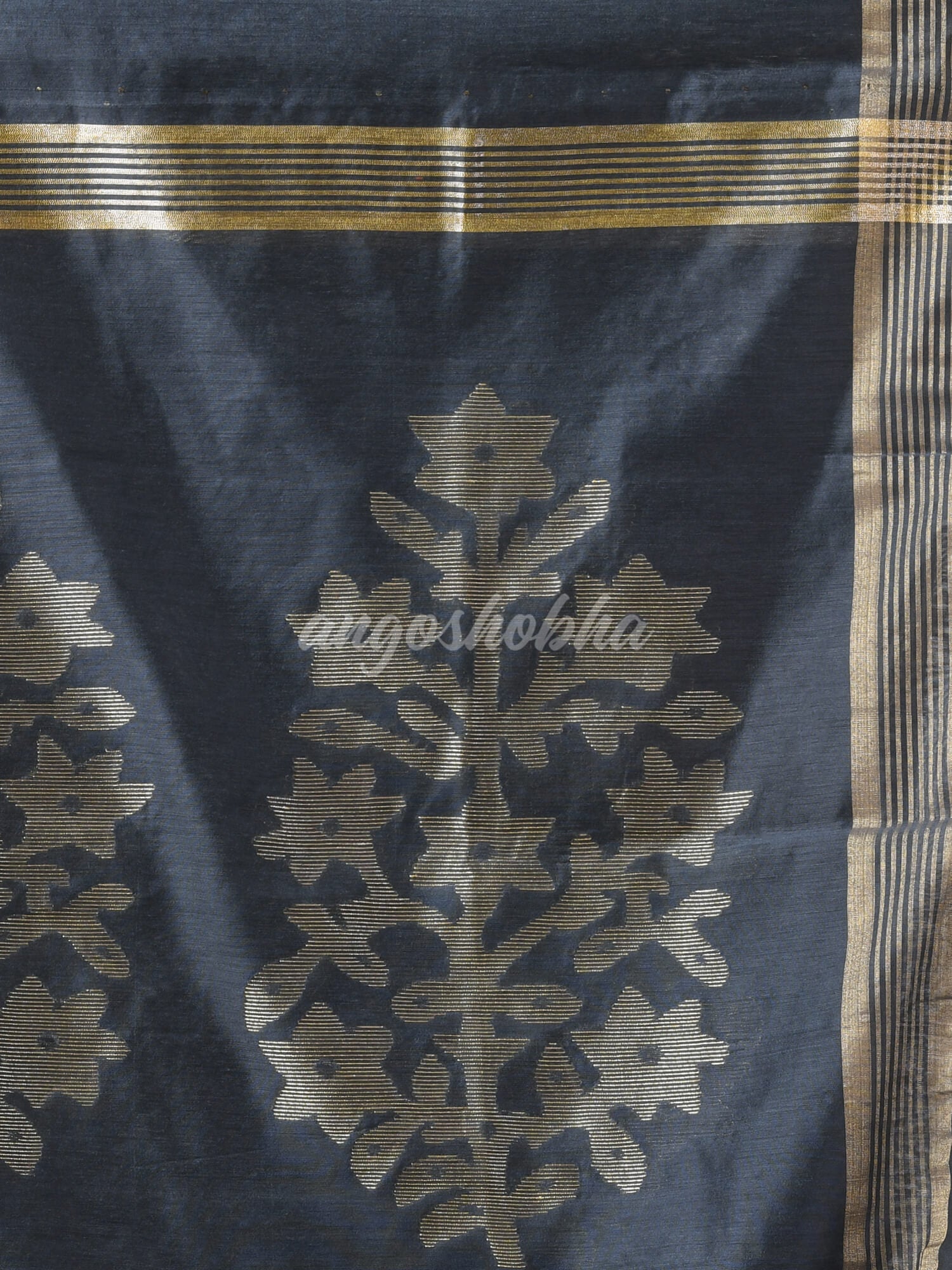 Grey Cotton Blend Solid Body Design Pallu Handloom Saree