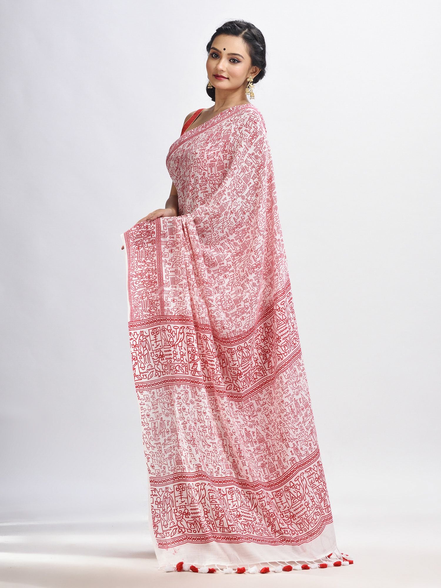 Red cotton dolls Printed Saree