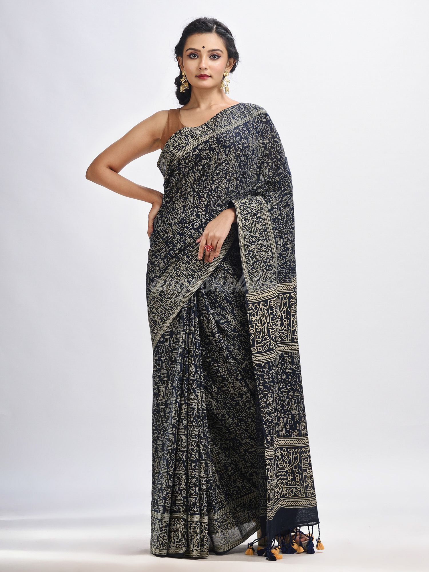 Nevy blue cotton dolls Printed Saree