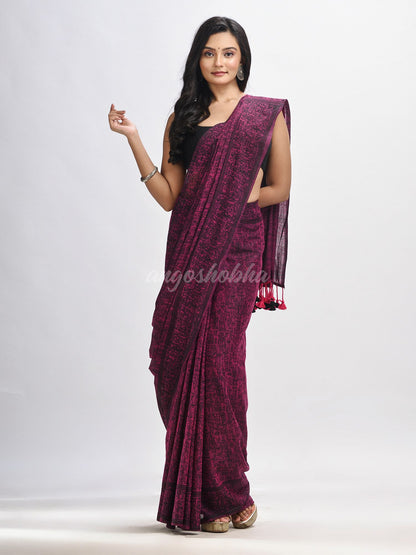 Magenta cotton dolls Printed Saree