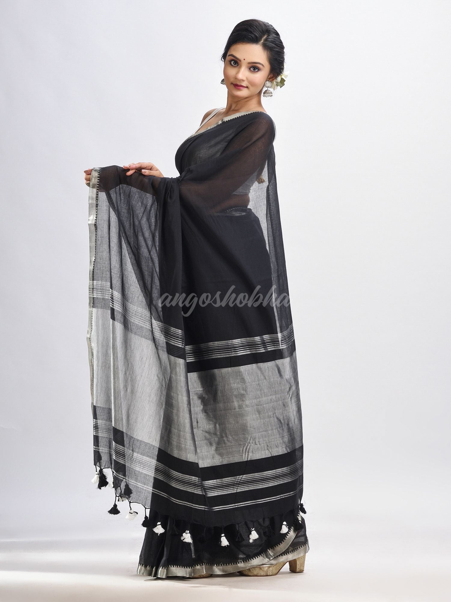 Black Cotton with zari pallu and zari border handloom Saree