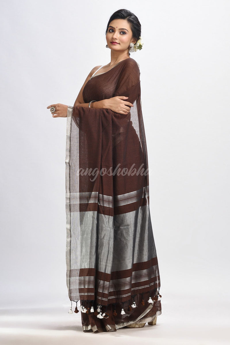 Dark coffee Cotton with zari pallu and zari border handloom Saree