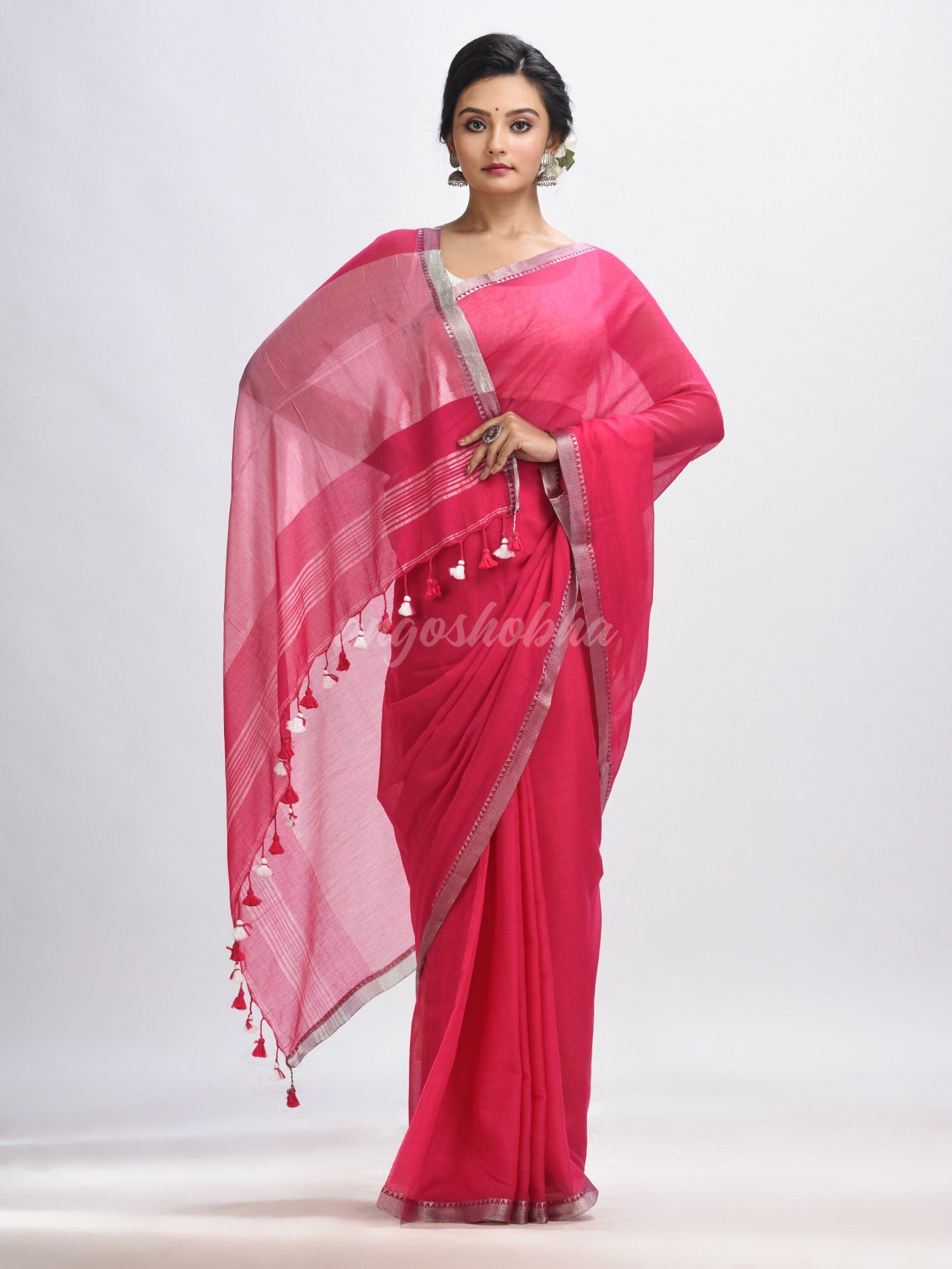 Deep pink Cotton with zari pallu and zari border handloom Saree