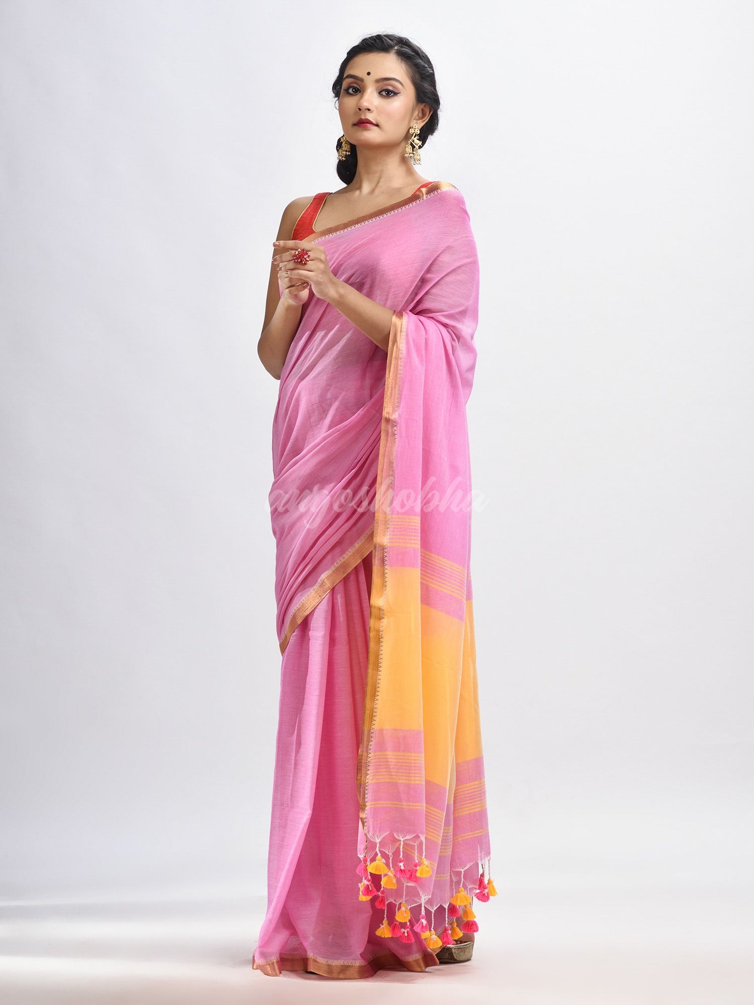 Blush pink Cotton with zari pallu and zari border handloom Saree