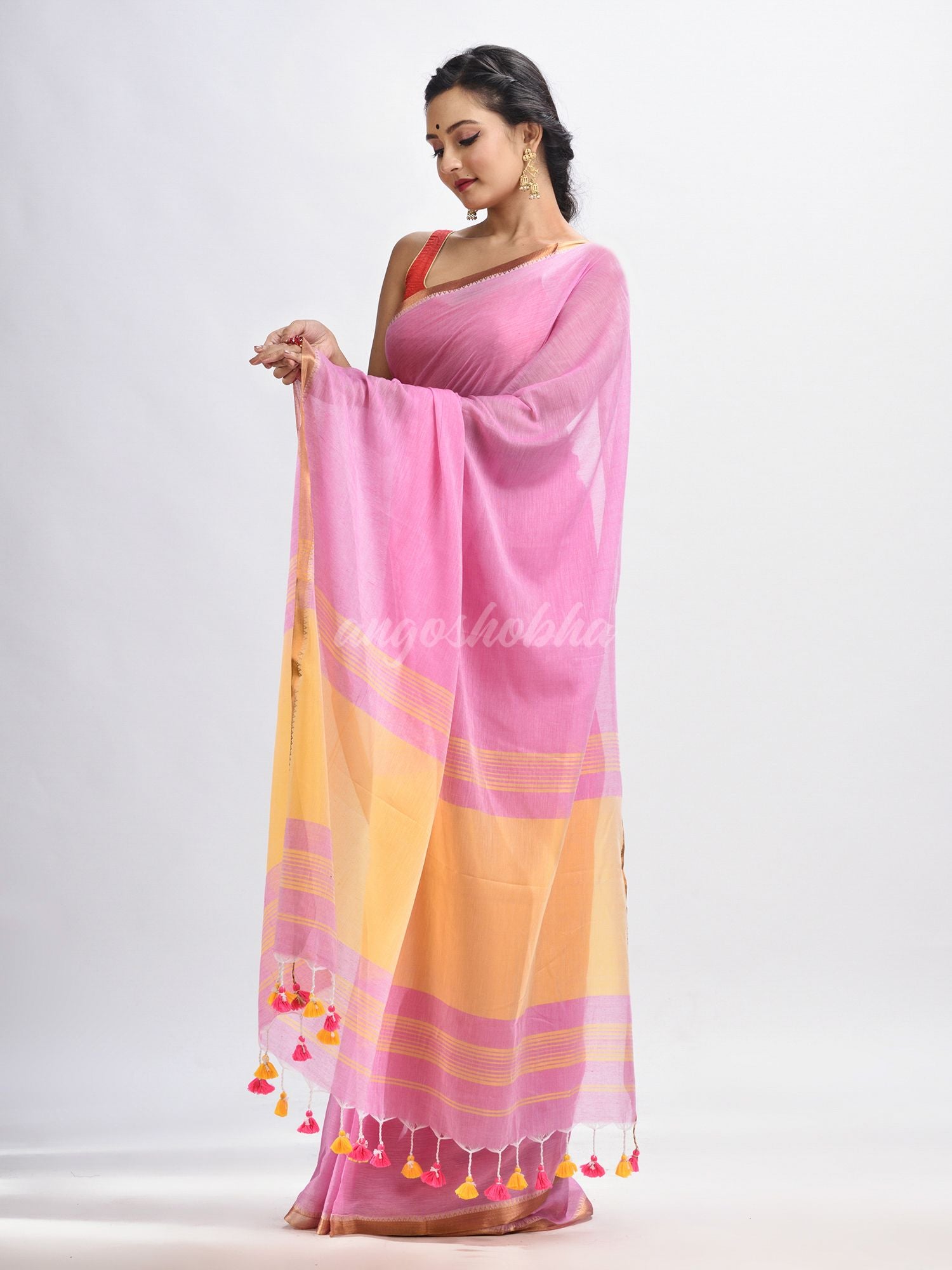 Blush pink Cotton with zari pallu and zari border handloom Saree