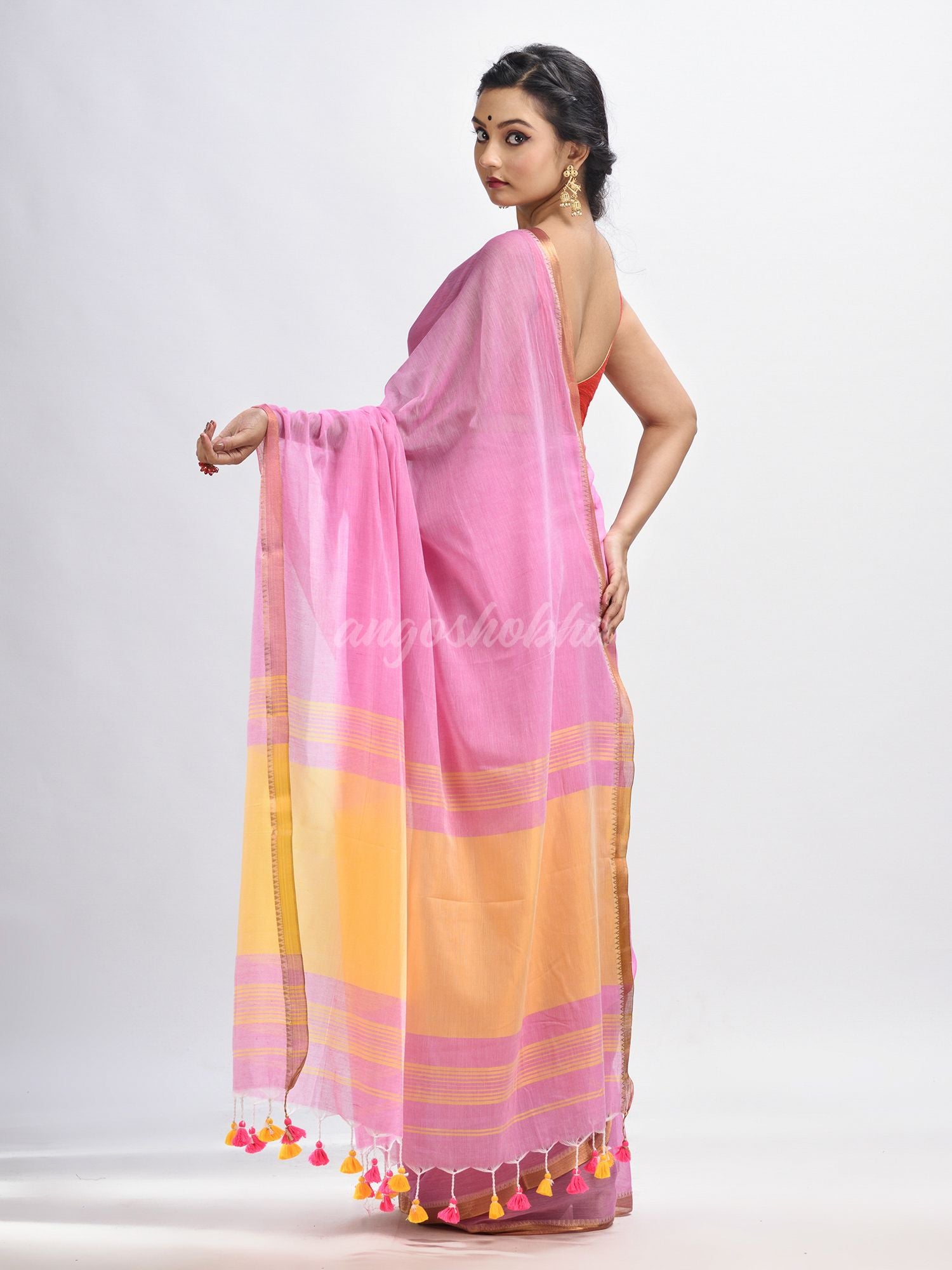 Blush pink Cotton with zari pallu and zari border handloom Saree