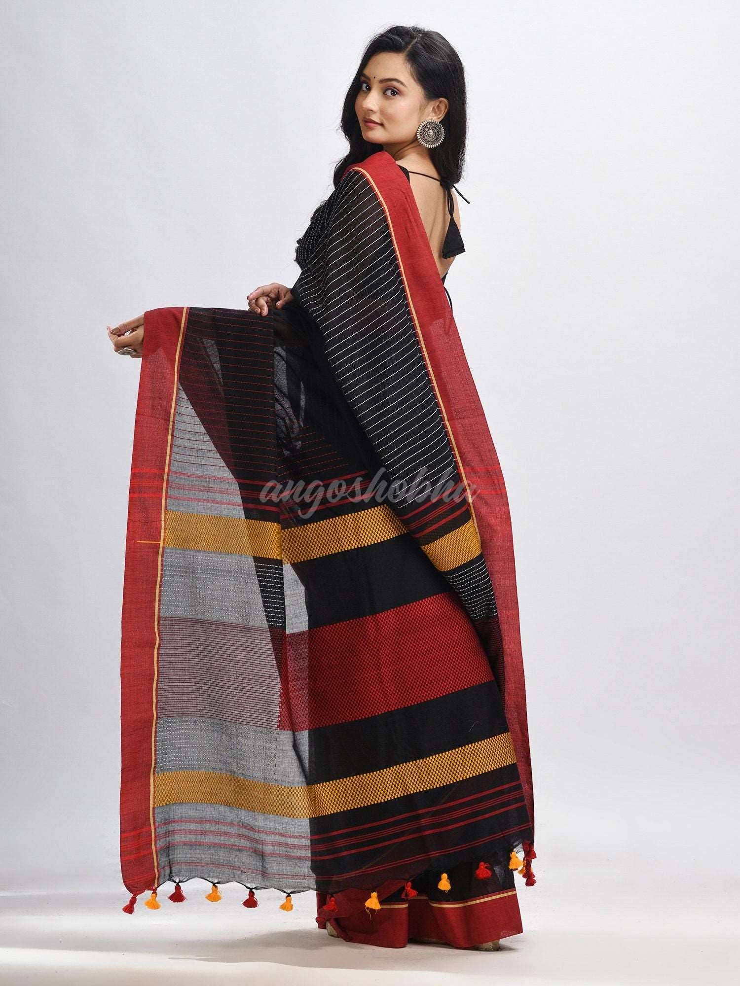 Bkack cotton with red border handwoven jamdani saree