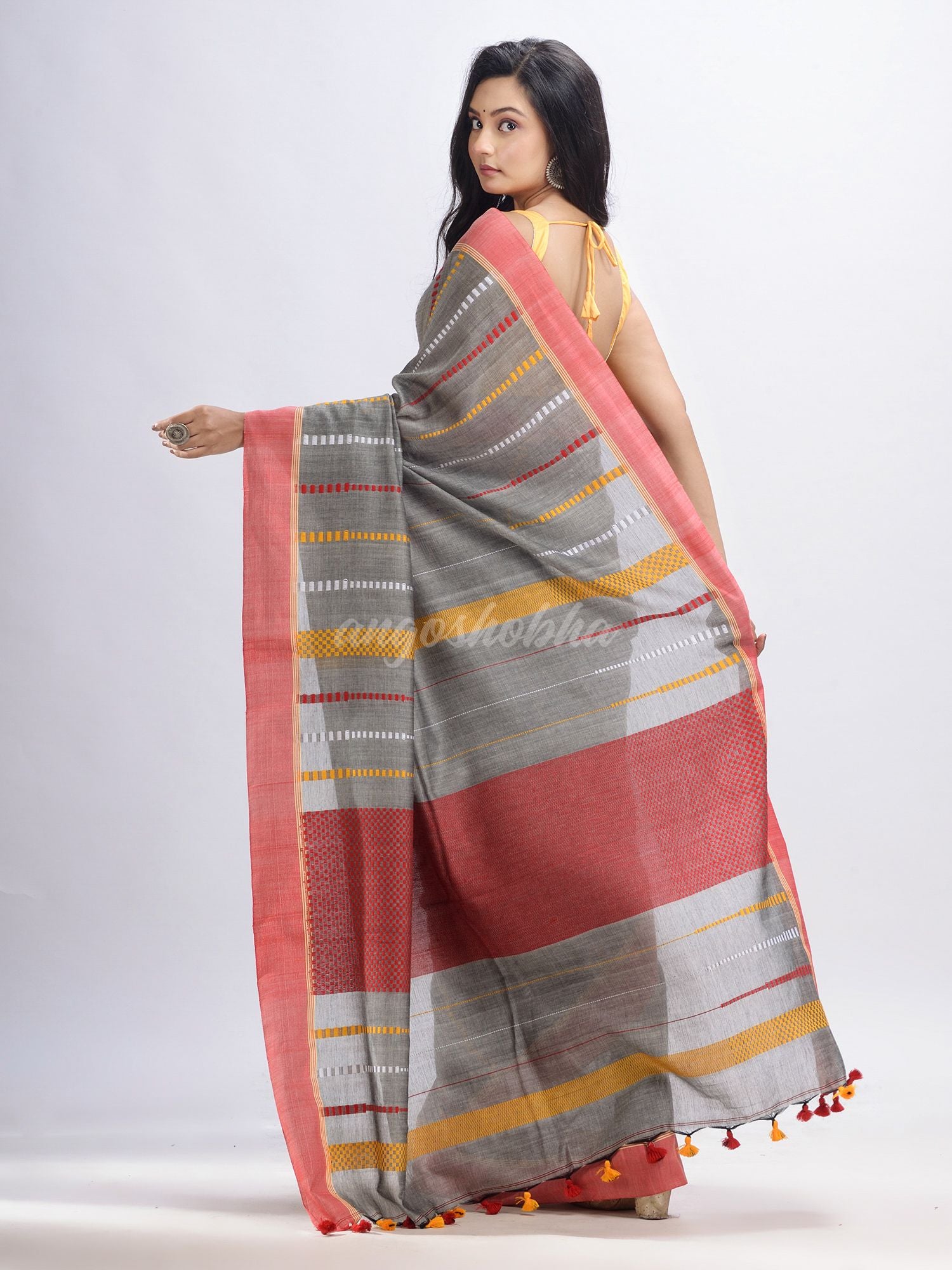 Medium grey cotton handwoven jamdani saree