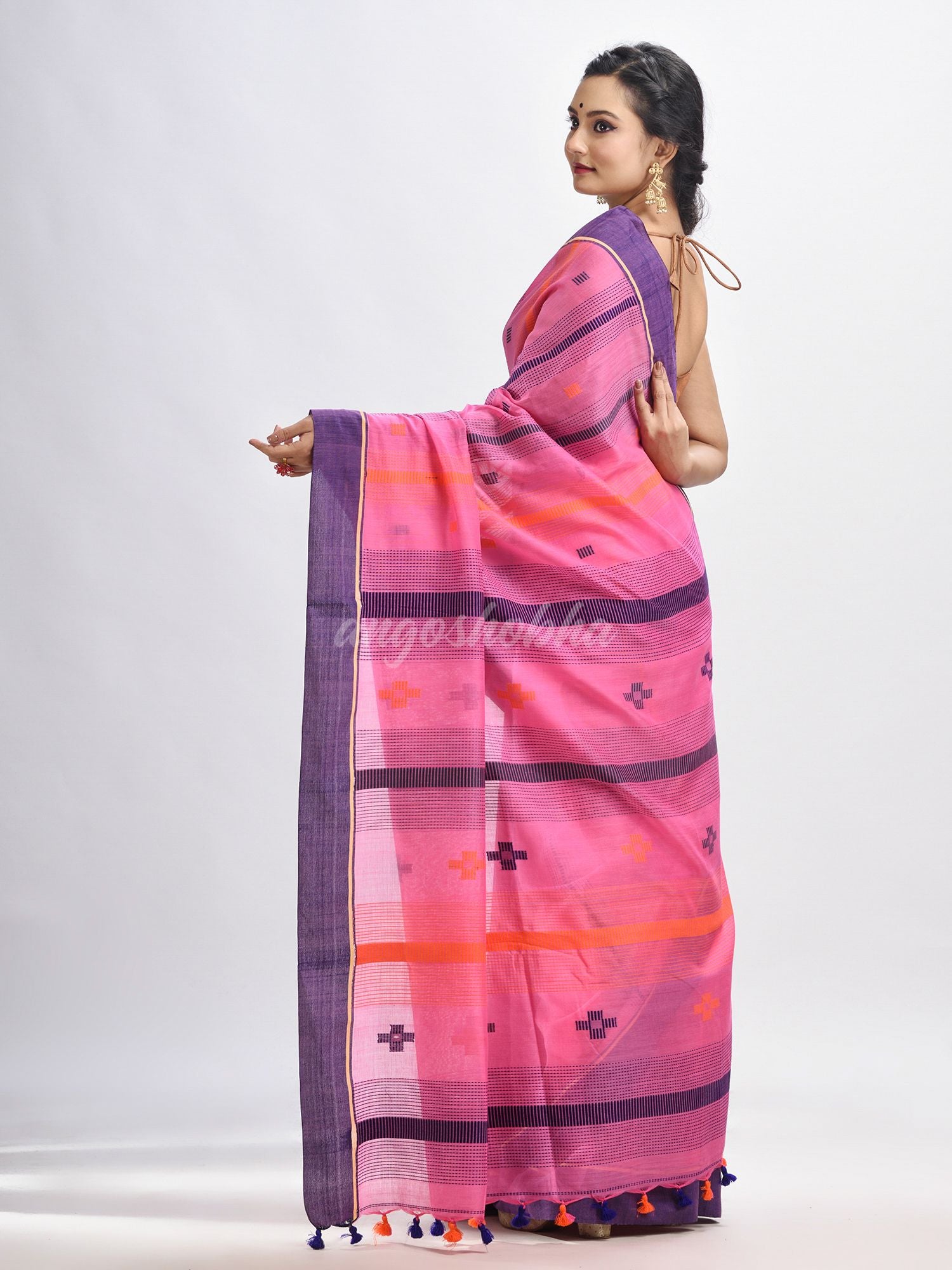 Hot pink cotton handwoven jamdani saree