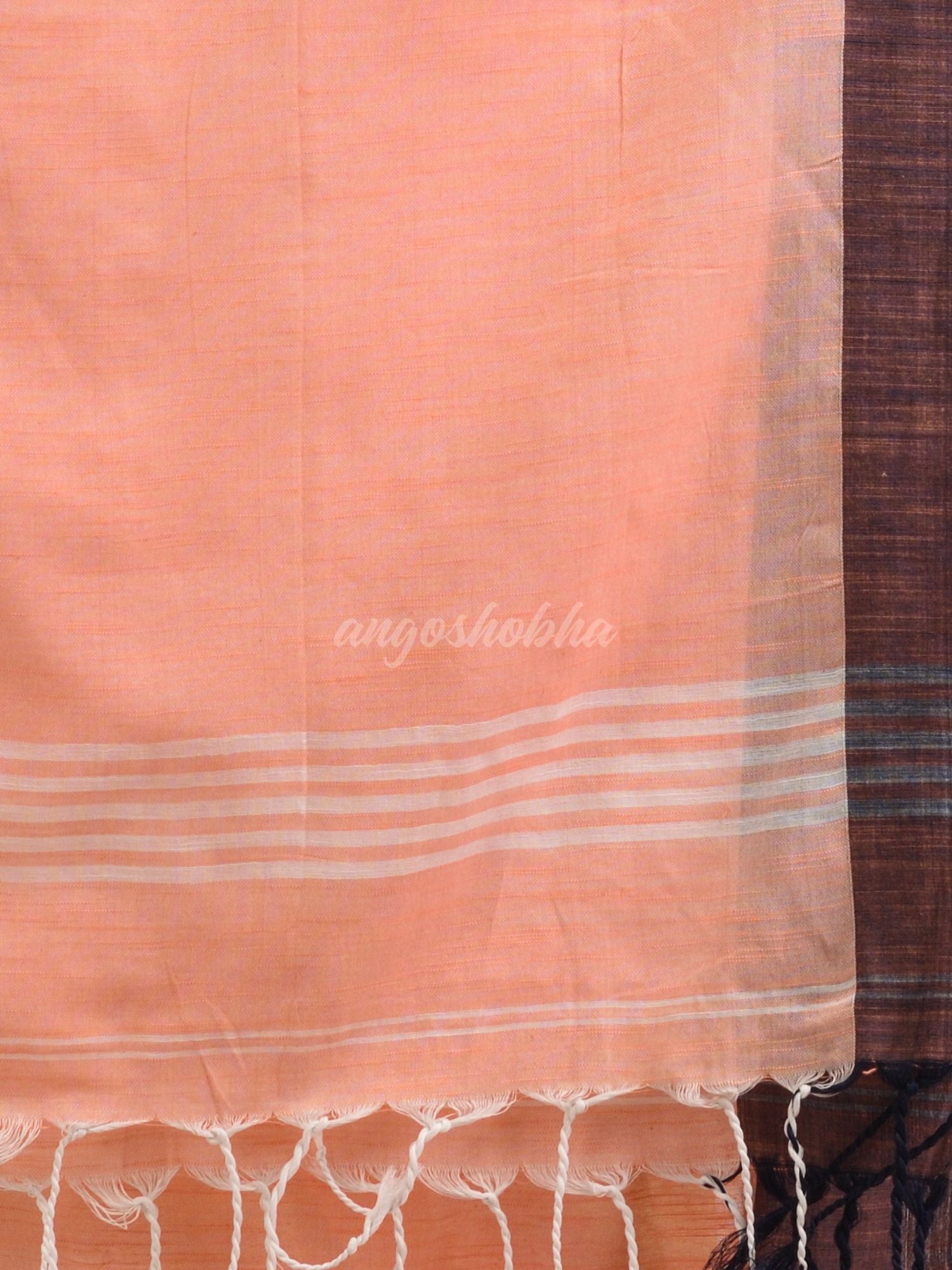 Peach cotton solid body handloom saree