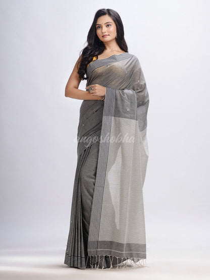 Grey cotton handloom with pallu stipe jamdani saree