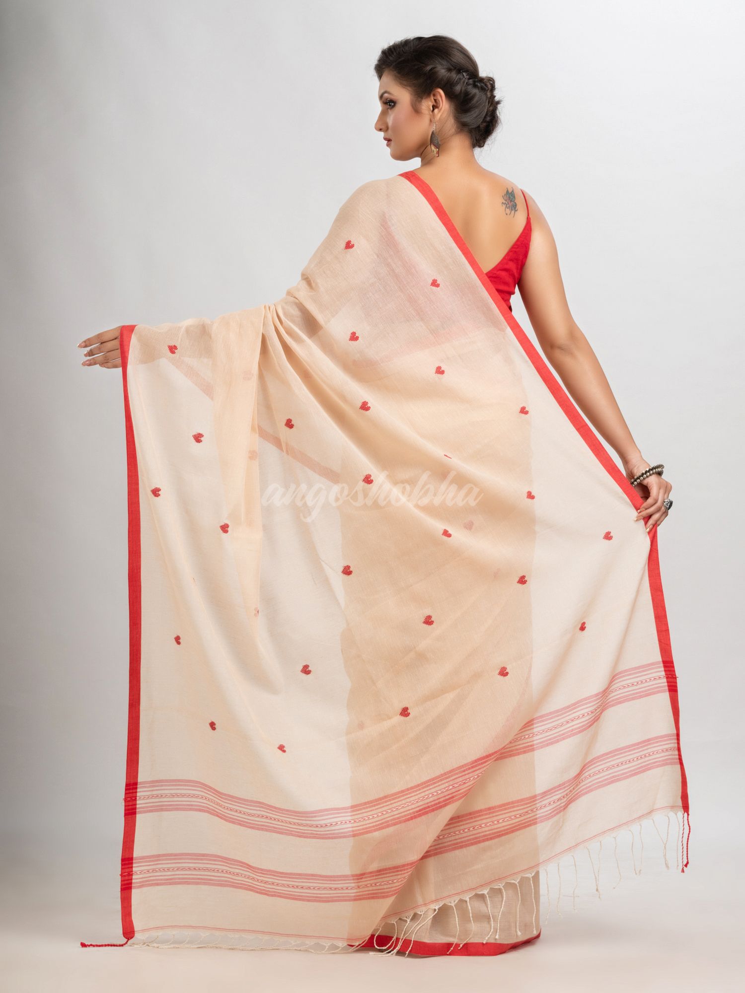 Cream  cotton with jacquard border jamdani saree