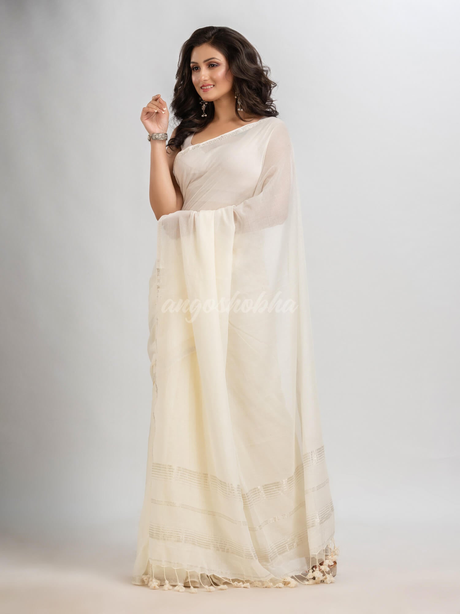 White cotton with Jacquard Zari border and zari Stripe pallu handloom Saree