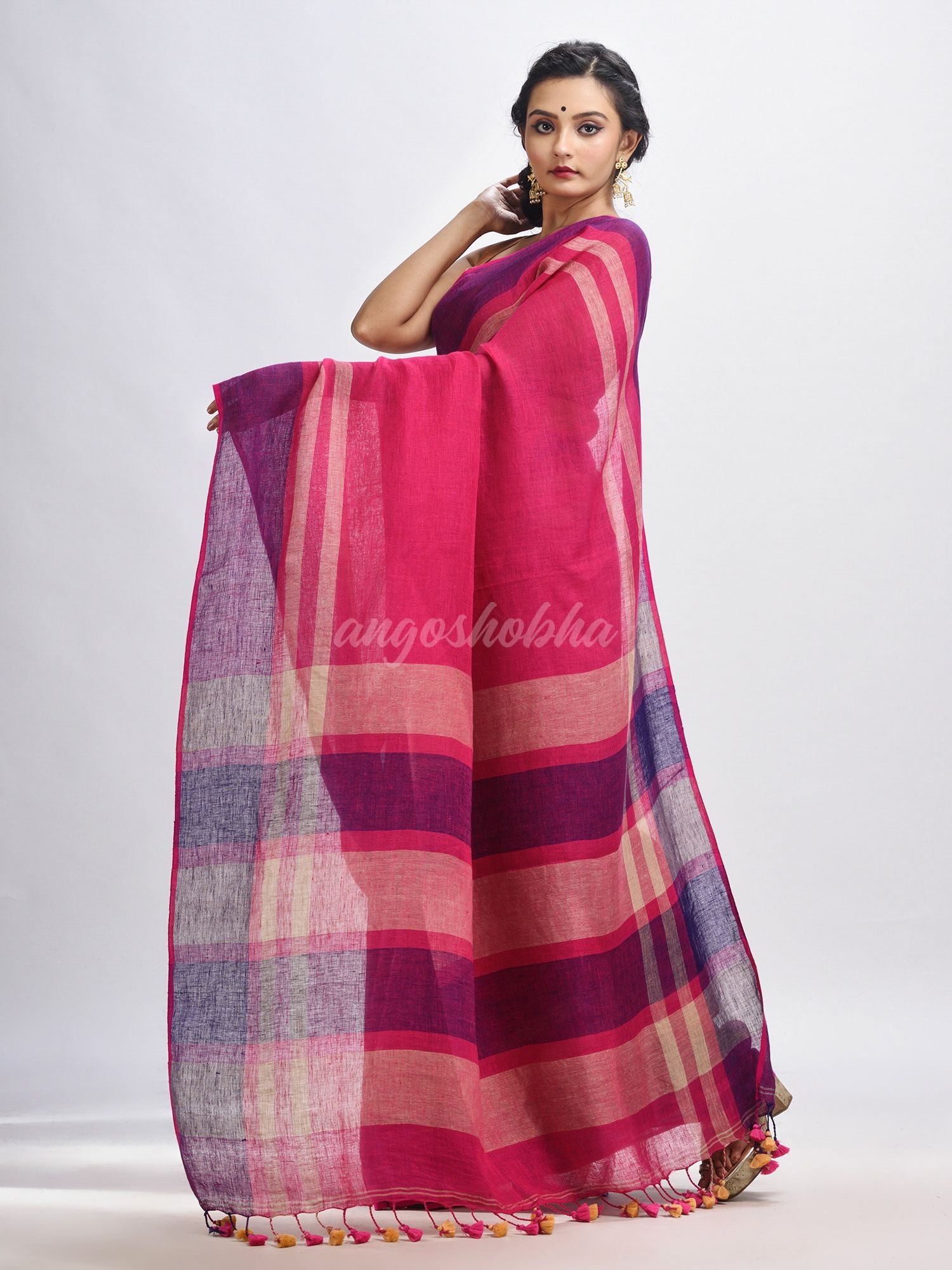 Pink with multi colour pallu handwoven line saree