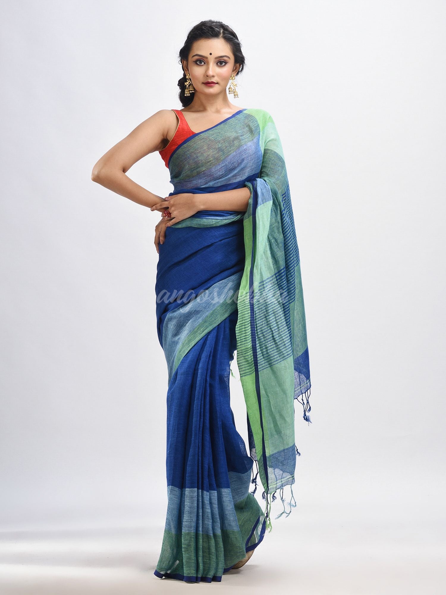 Midnight blue linen with pallu stipe handloom saree