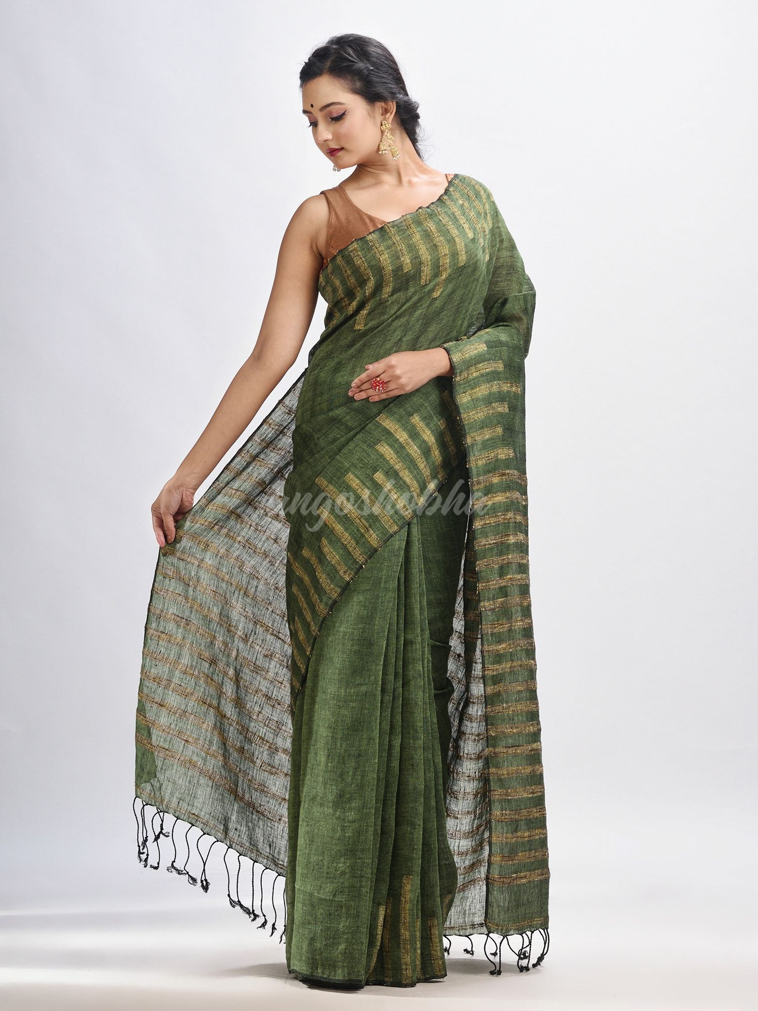 Gorillaz green linen harmonium design handloom saree