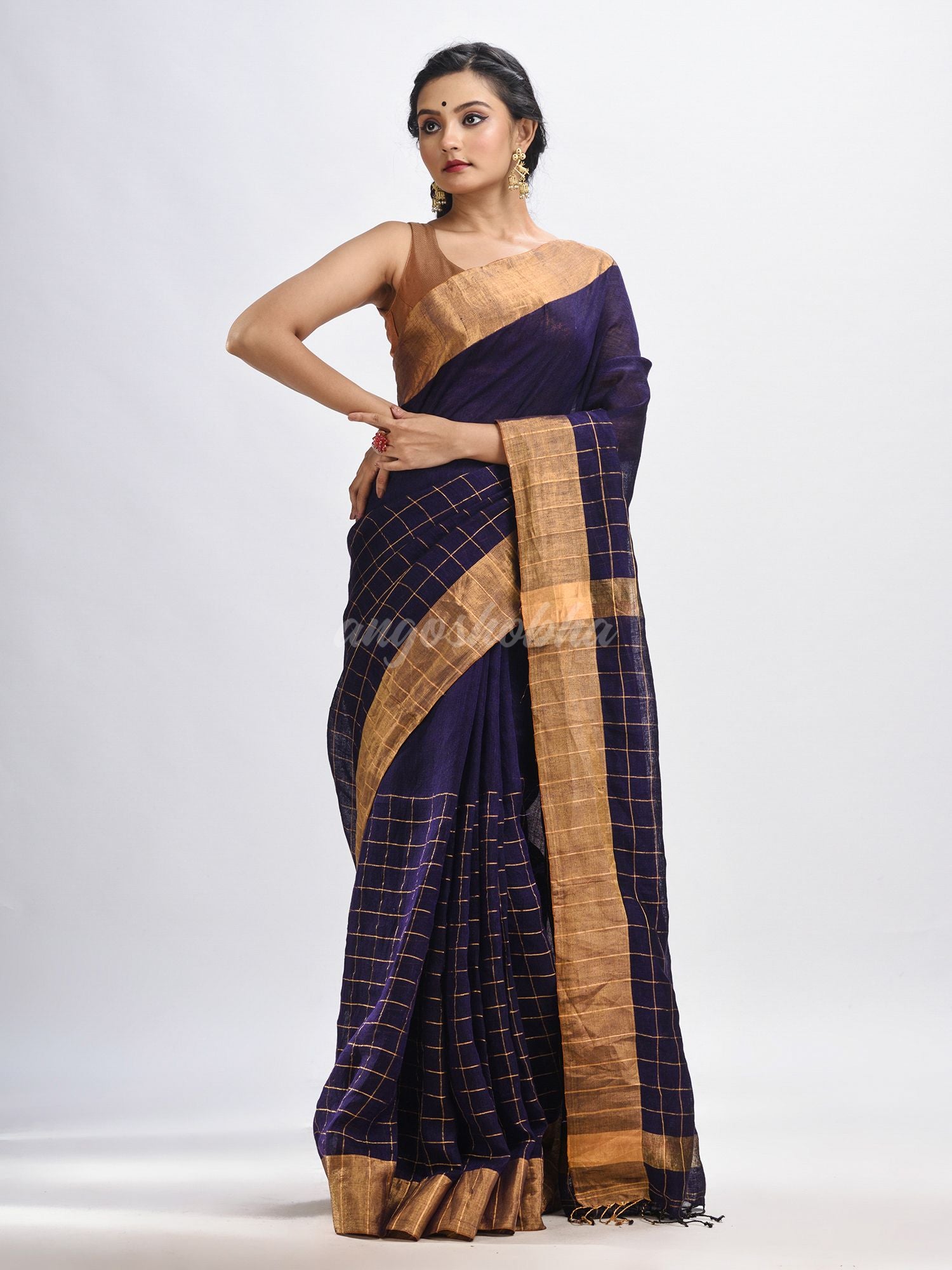 Violet linen half check and huff solid body jamdani saree