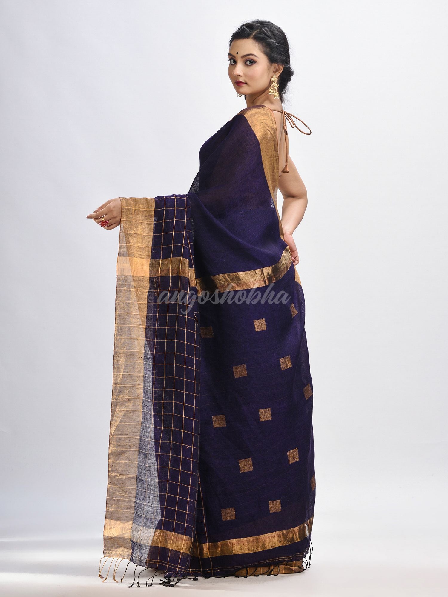 Violet linen half check and huff solid body jamdani saree