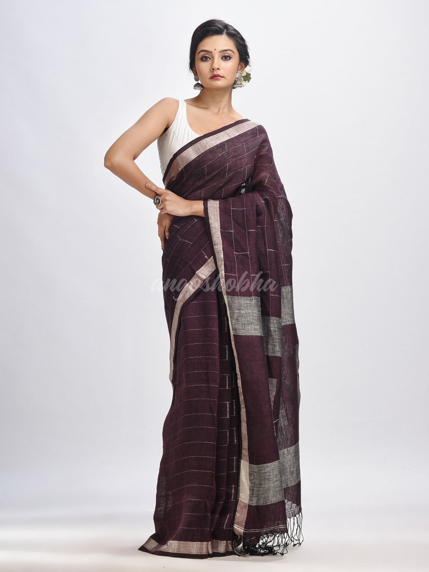 Chocolate brown Traditional Linen Jamdani Saree
