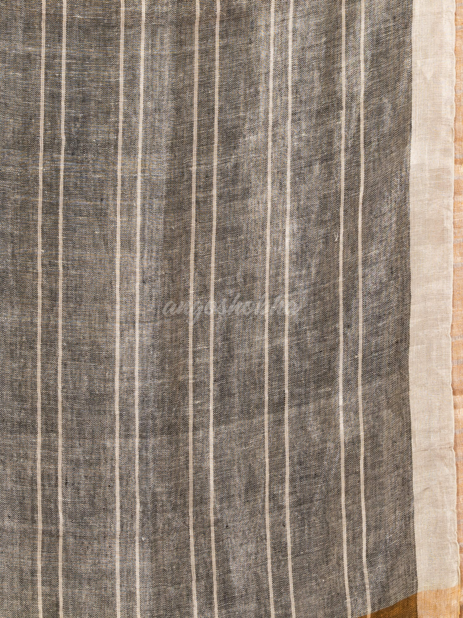 Golden brown linen with silver zari pallu  handloom saree