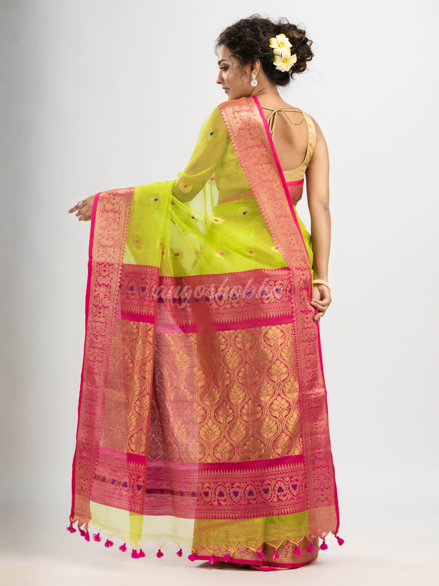 Neon Green art Muslin Jacquard Jamdani Saree