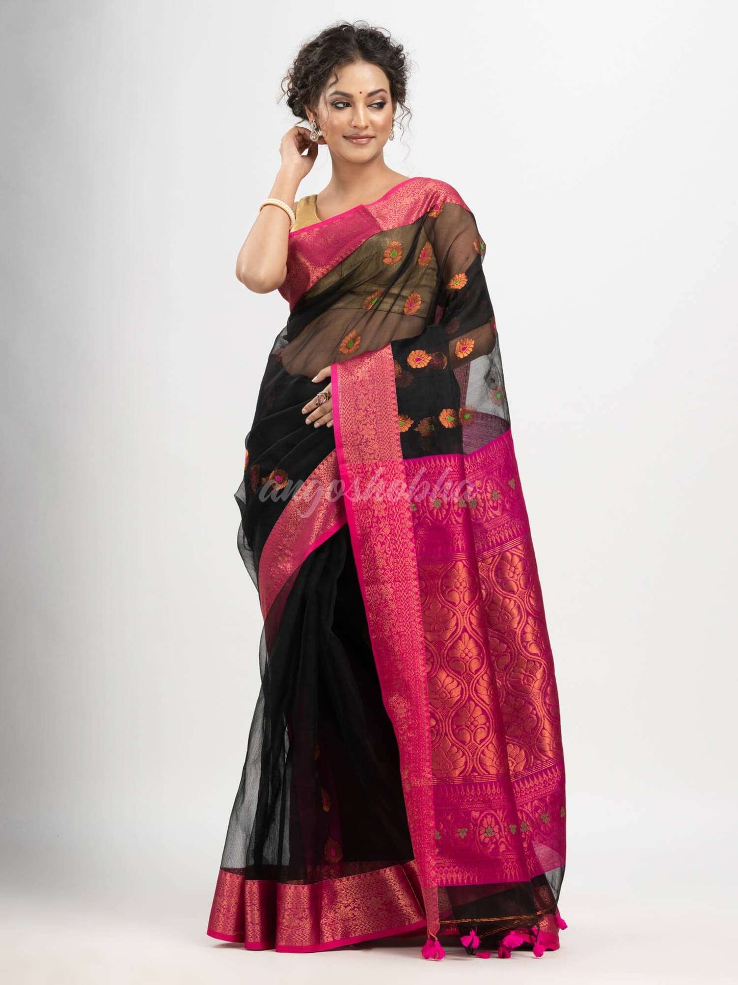 Black art silk Muslin Jacquard Jamdani Saree