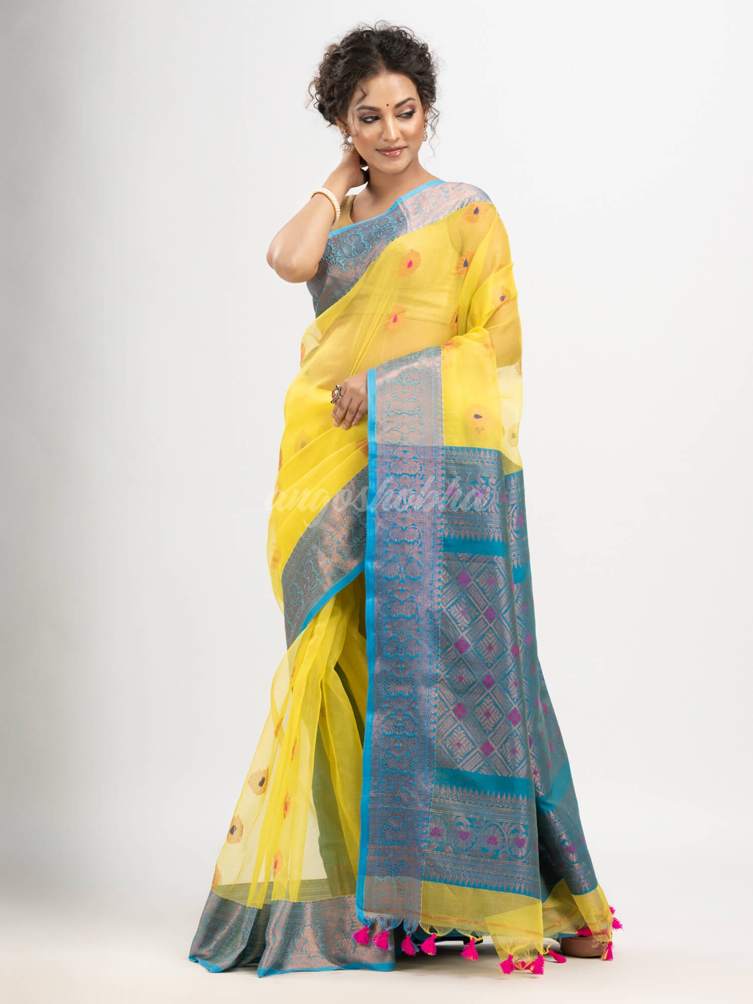 Yellow art silk Muslin Jacquard Jamdani saree