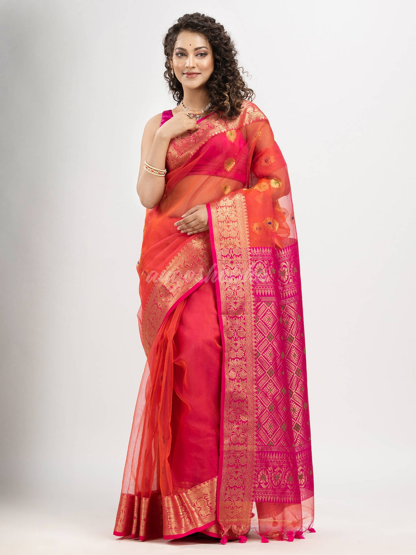 Red art silk Muslin Jacquard Jamdani saree