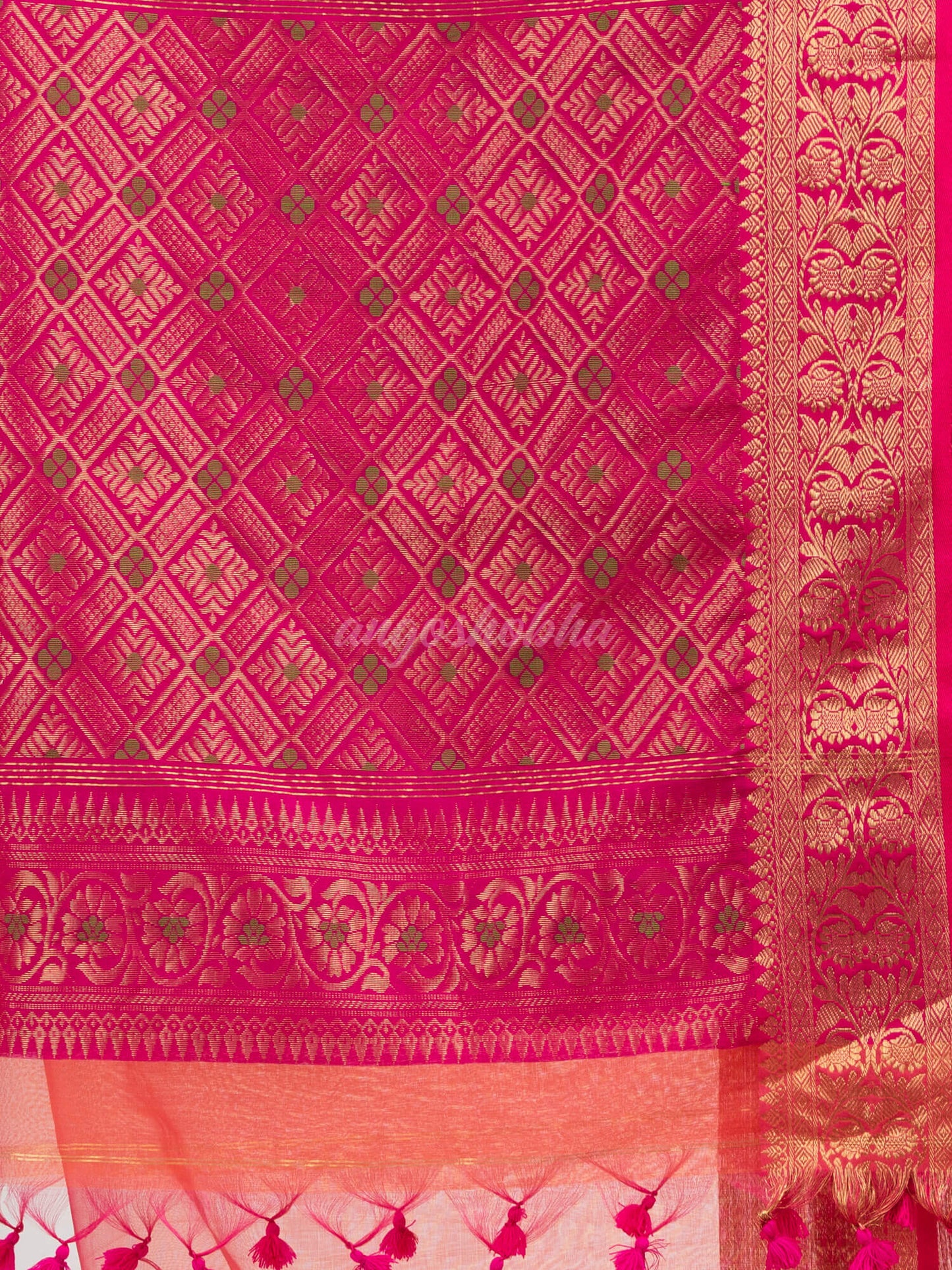 Red art silk Muslin Jacquard Jamdani saree