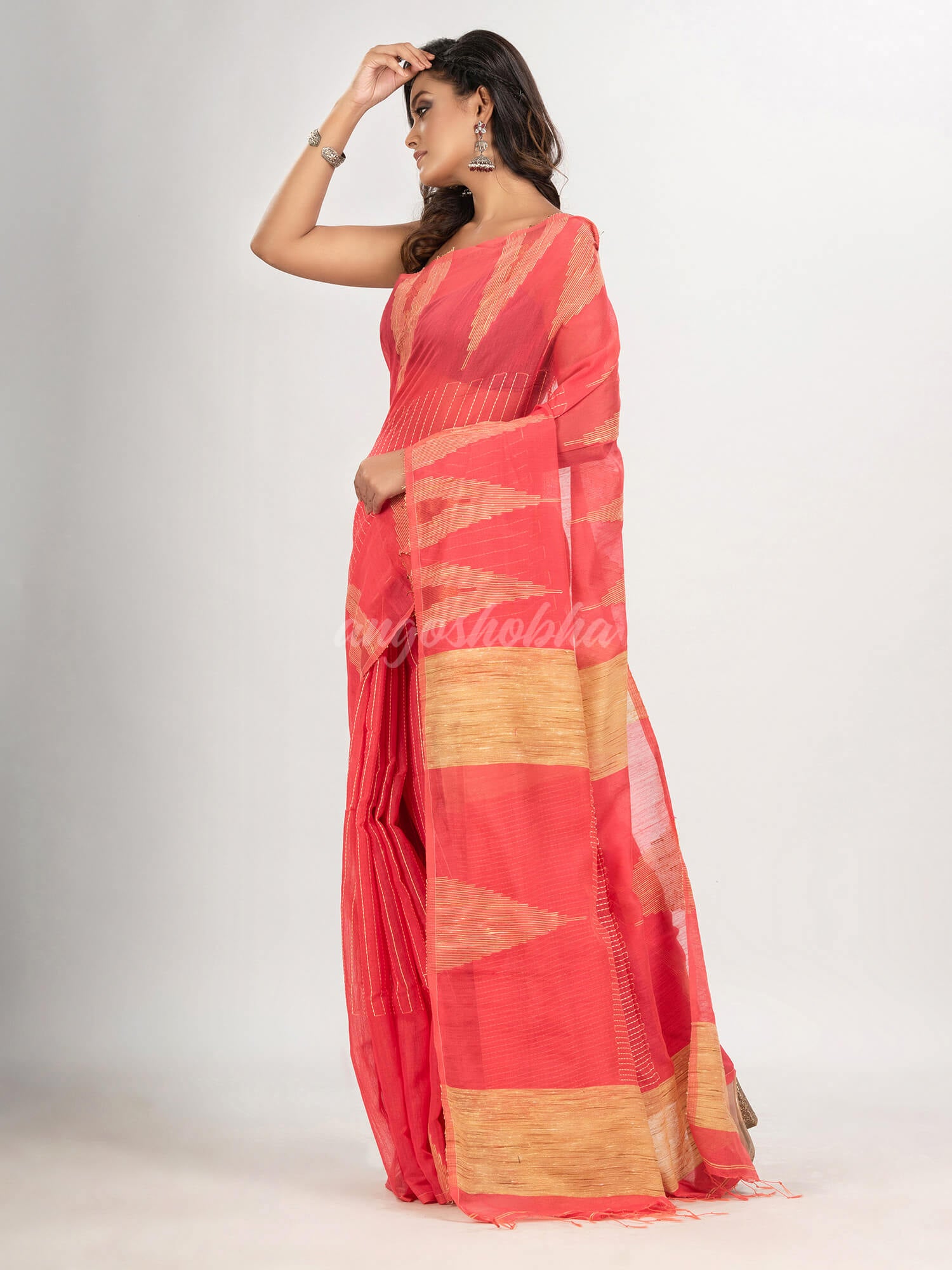 Pastel red cotton blend handloom saree