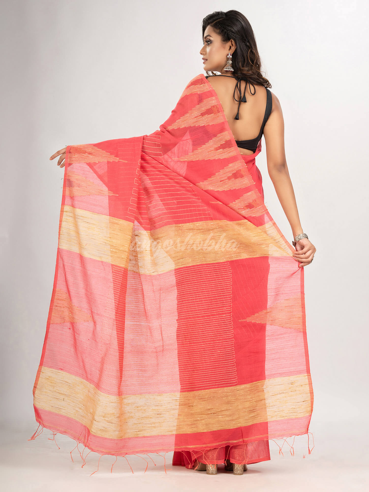 Pastel red cotton blend handloom saree