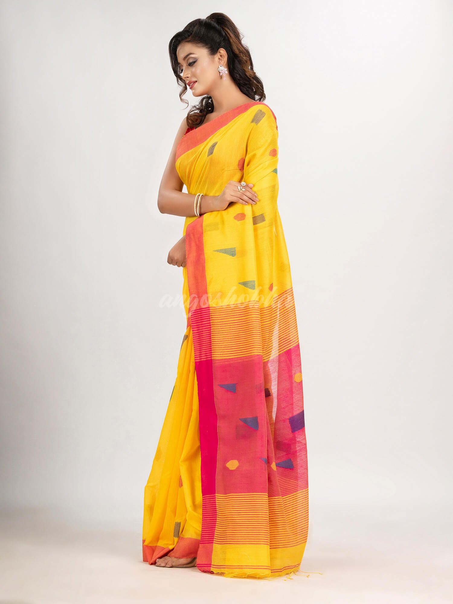 Yellow cotton blend all body boll motive with rani pallu jamdani saree