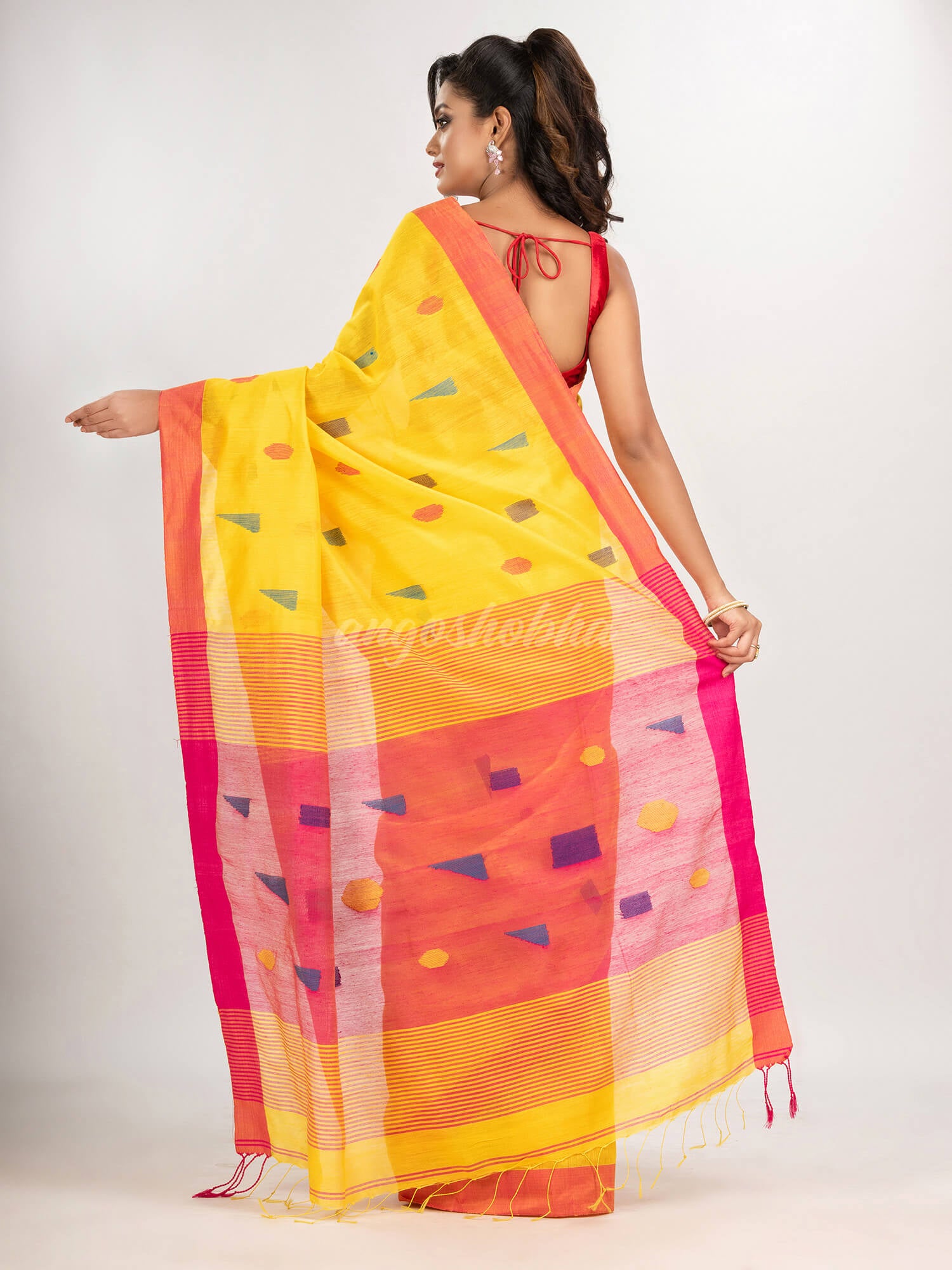Yellow cotton blend all body boll motive with rani pallu jamdani saree