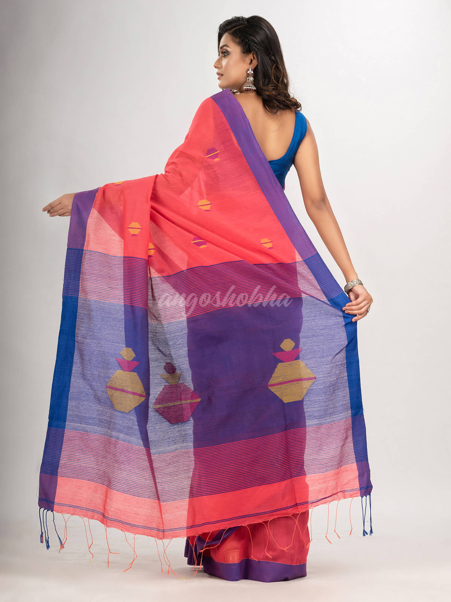 Pastel red cotton blend all body noddle motive with blue pallu jamdani saree