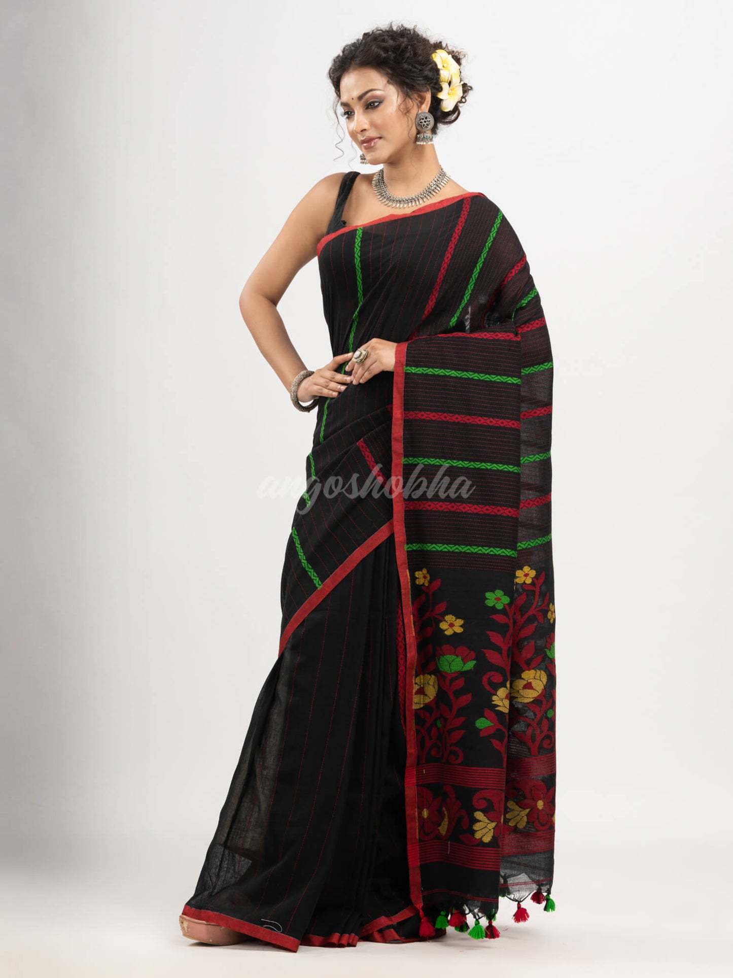 Black cotton handwoven jamdani saree