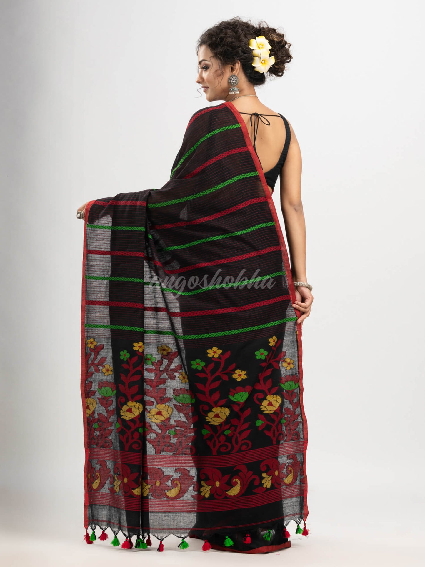 Black cotton handwoven jamdani saree