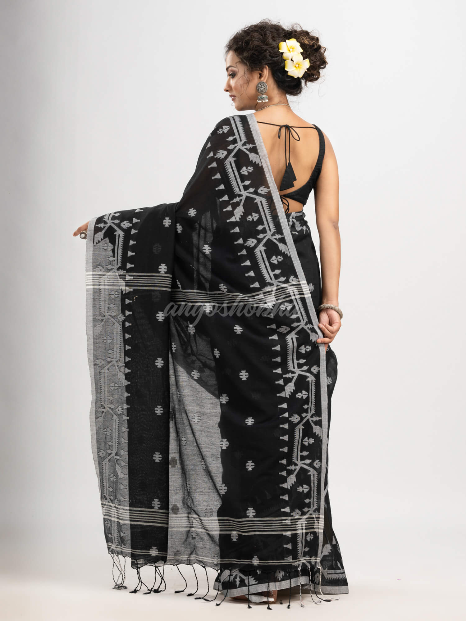 Black cotton jacquard jamdani saree