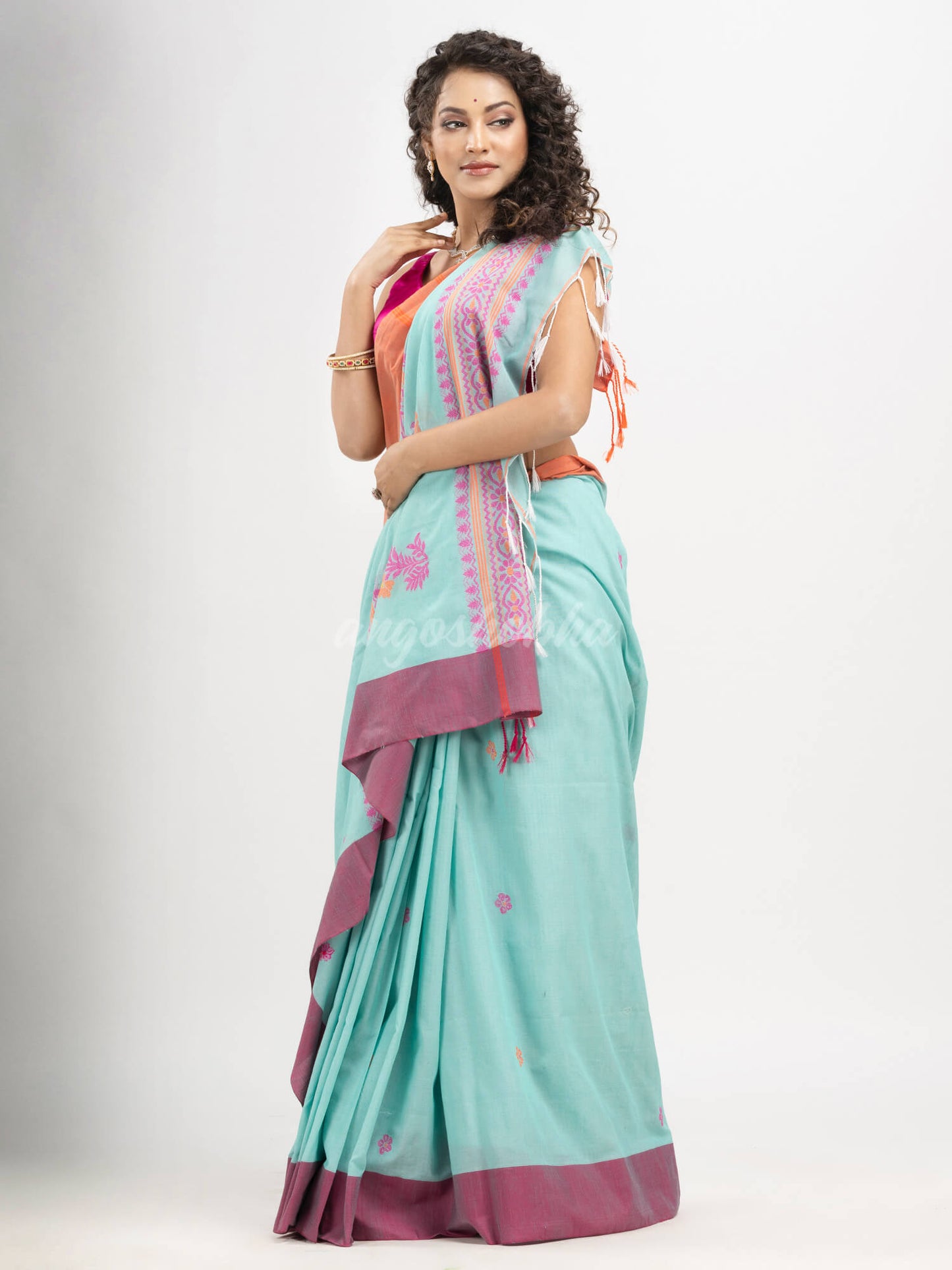 Turquoise (Tute) cotton all body buti with kalka pallu and ganga jamuna solid broder jacquard saree