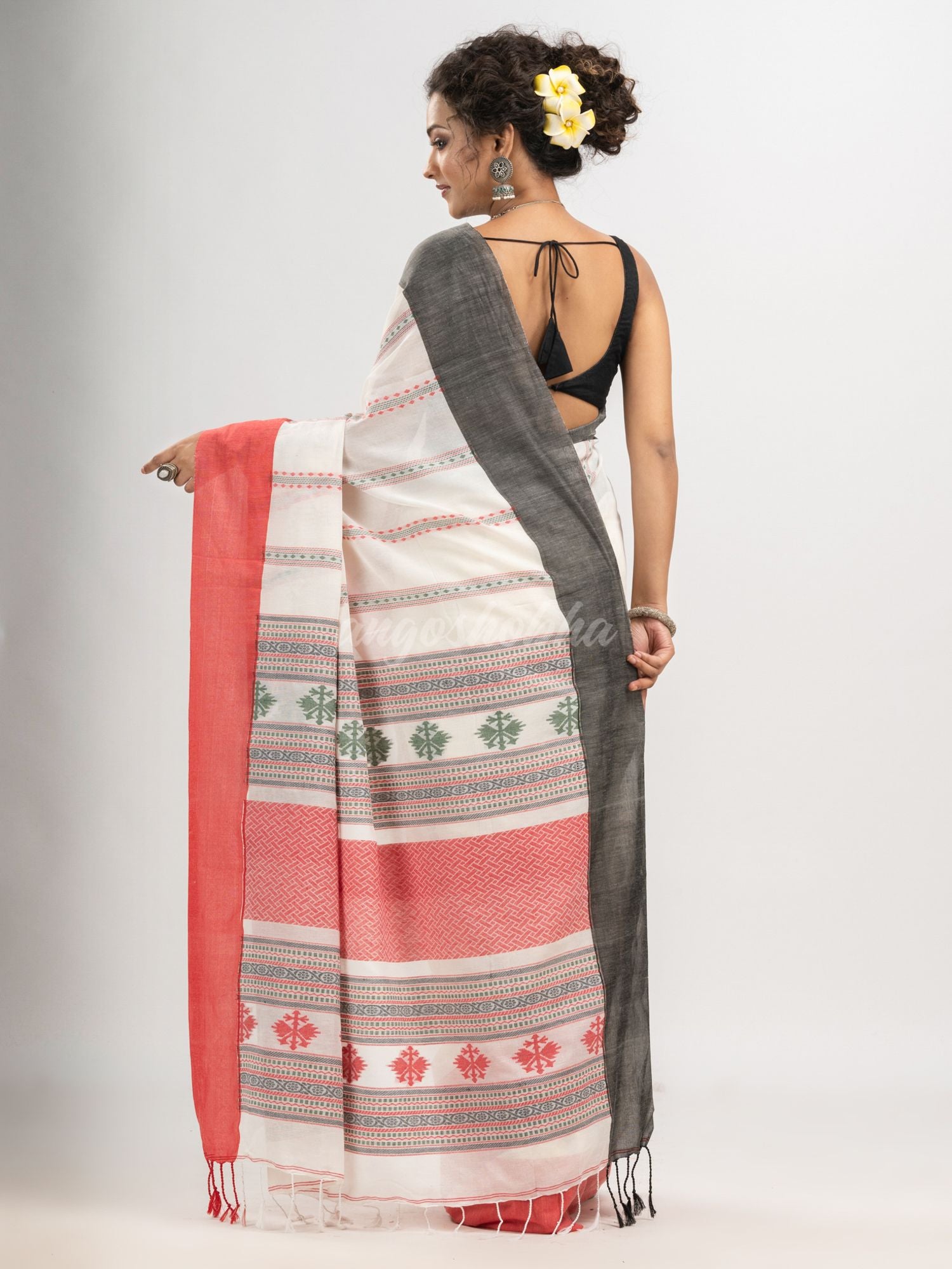 White cotton all body jacquard stripe with pallu jacquard and ganga jamuna solid broder handloom saree