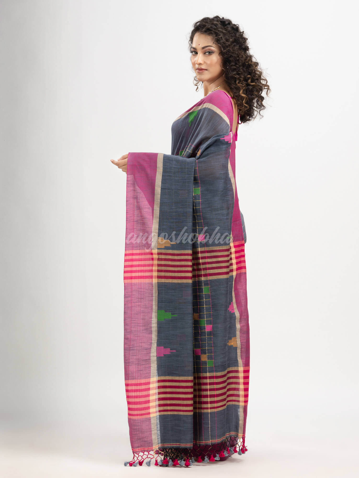 Steel grey cotton all body check and buti with pallu buti in solid broder handloom saree