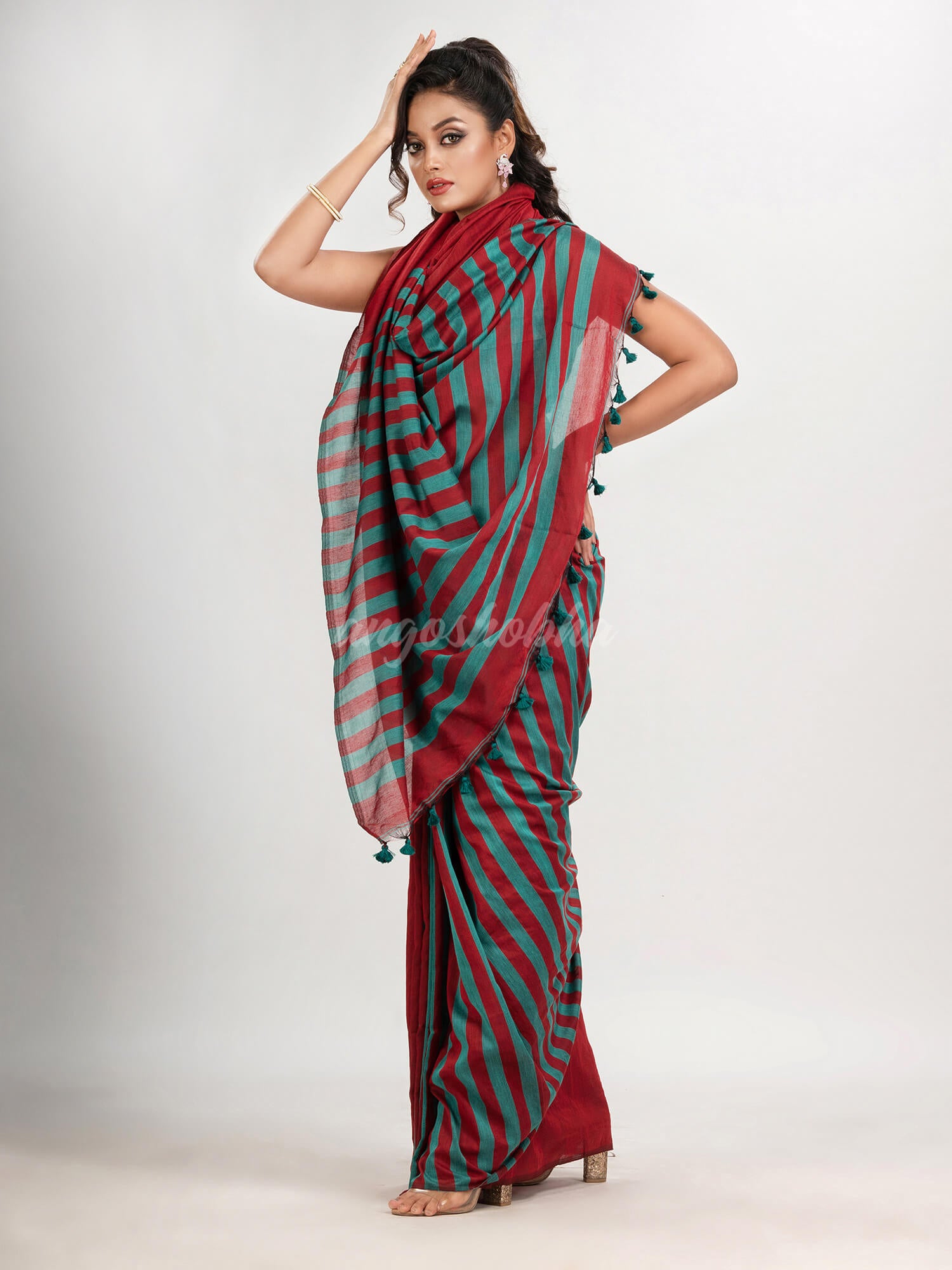 Maroon cotton molmol handloom saree