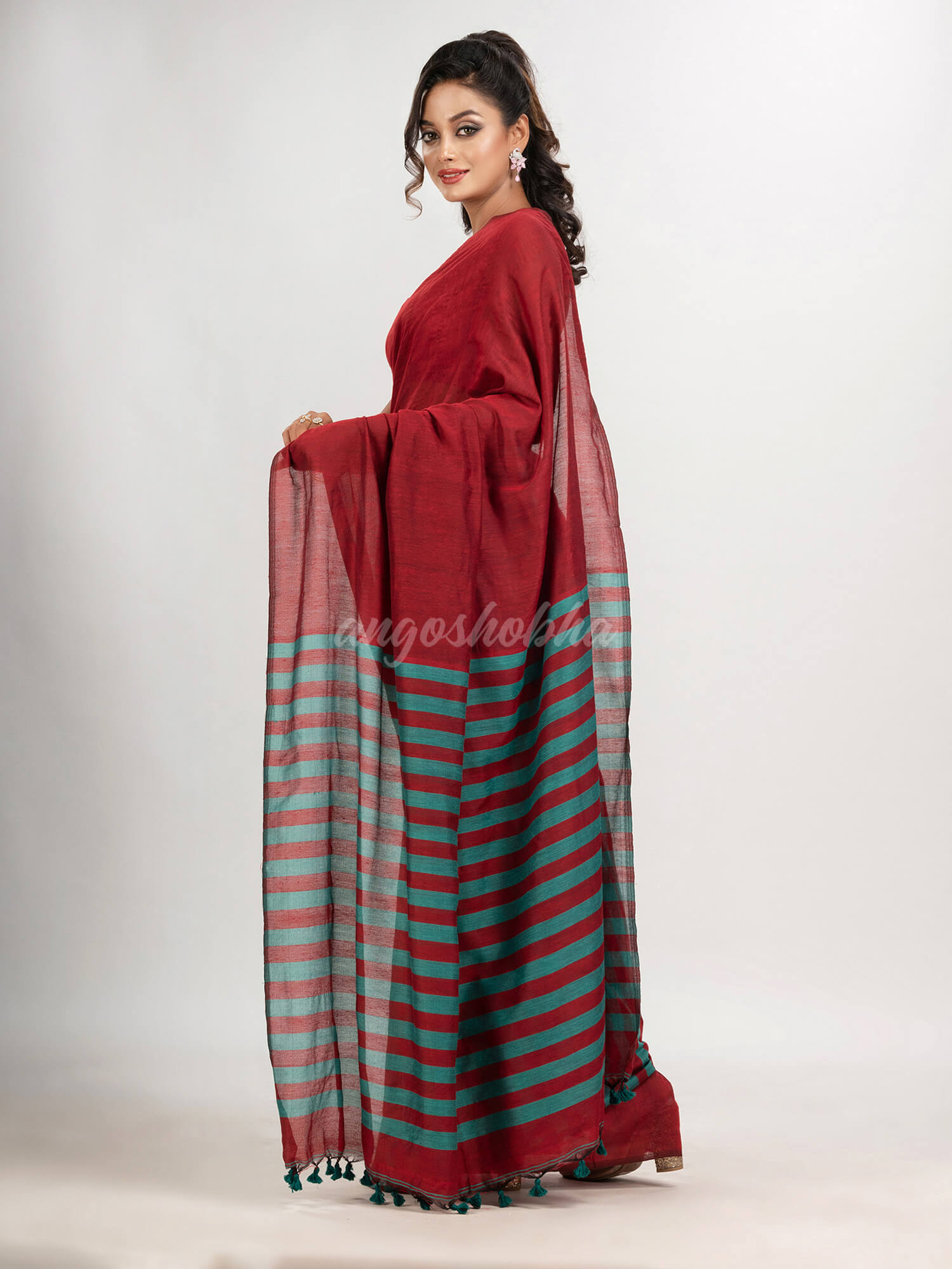Maroon cotton molmol handloom saree